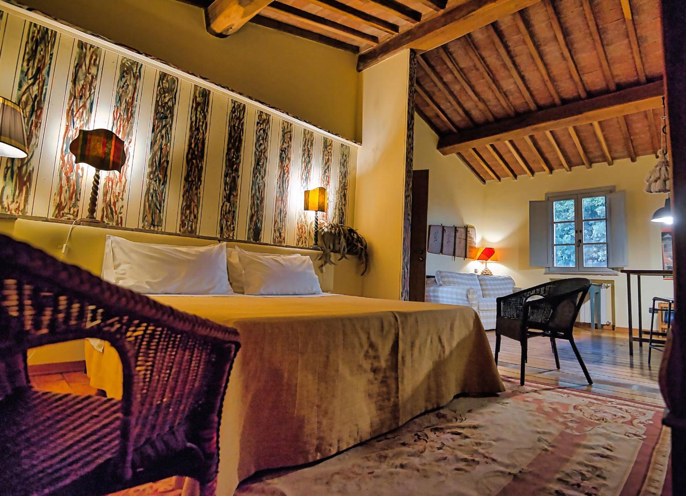 Junior Suite with Balcony photo 1