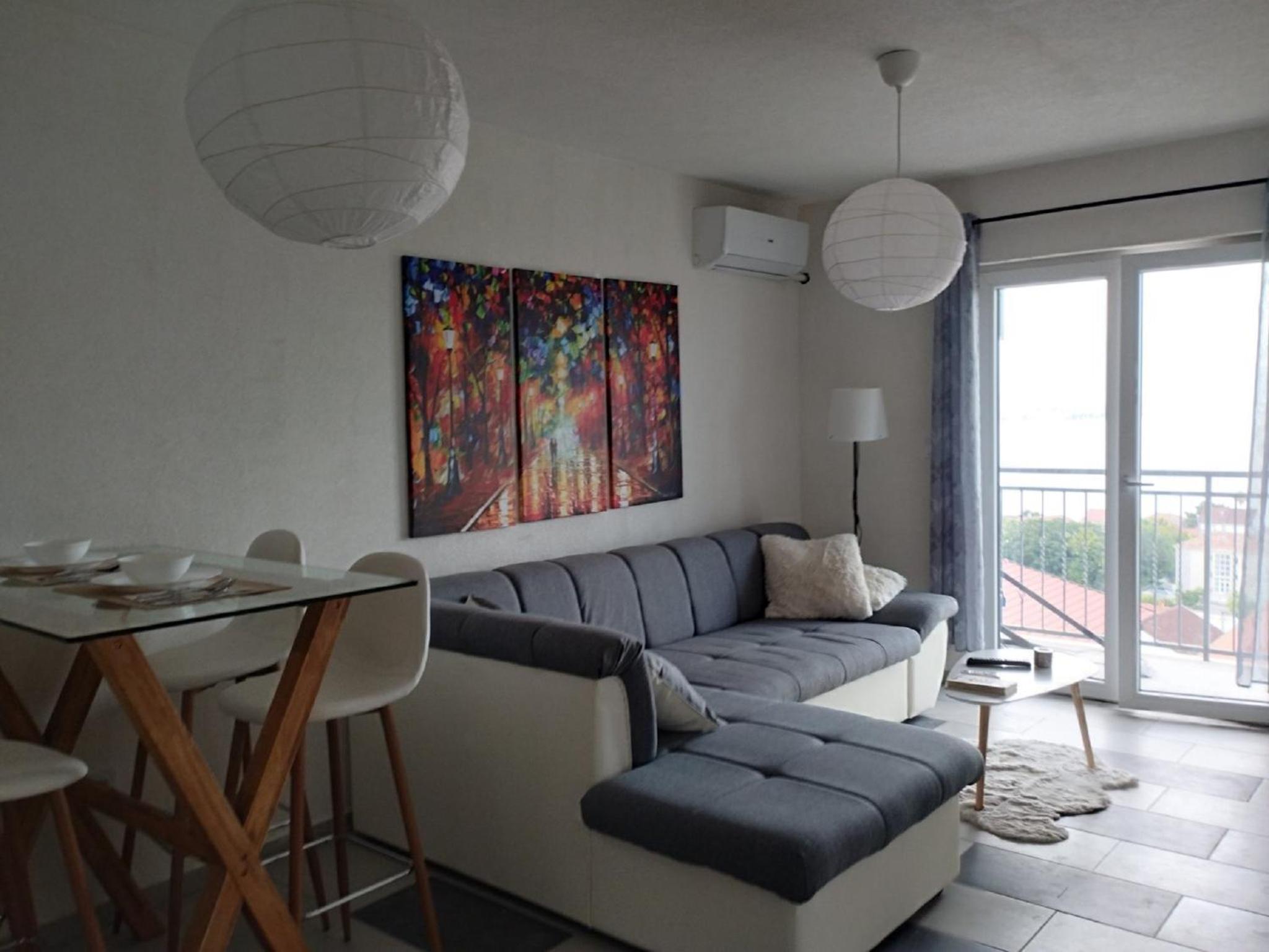 One Bedroom Apartment with Sea View