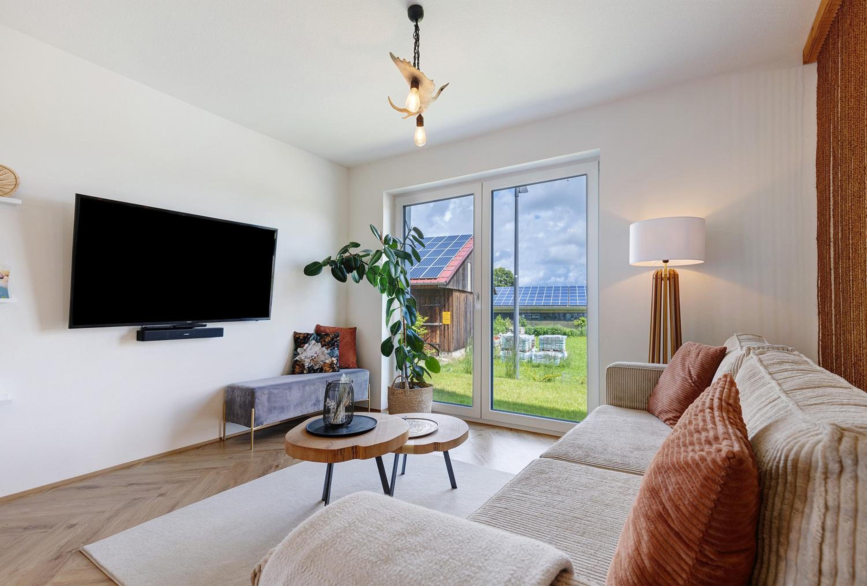 Superior One-Bedroom Apartment photo 1