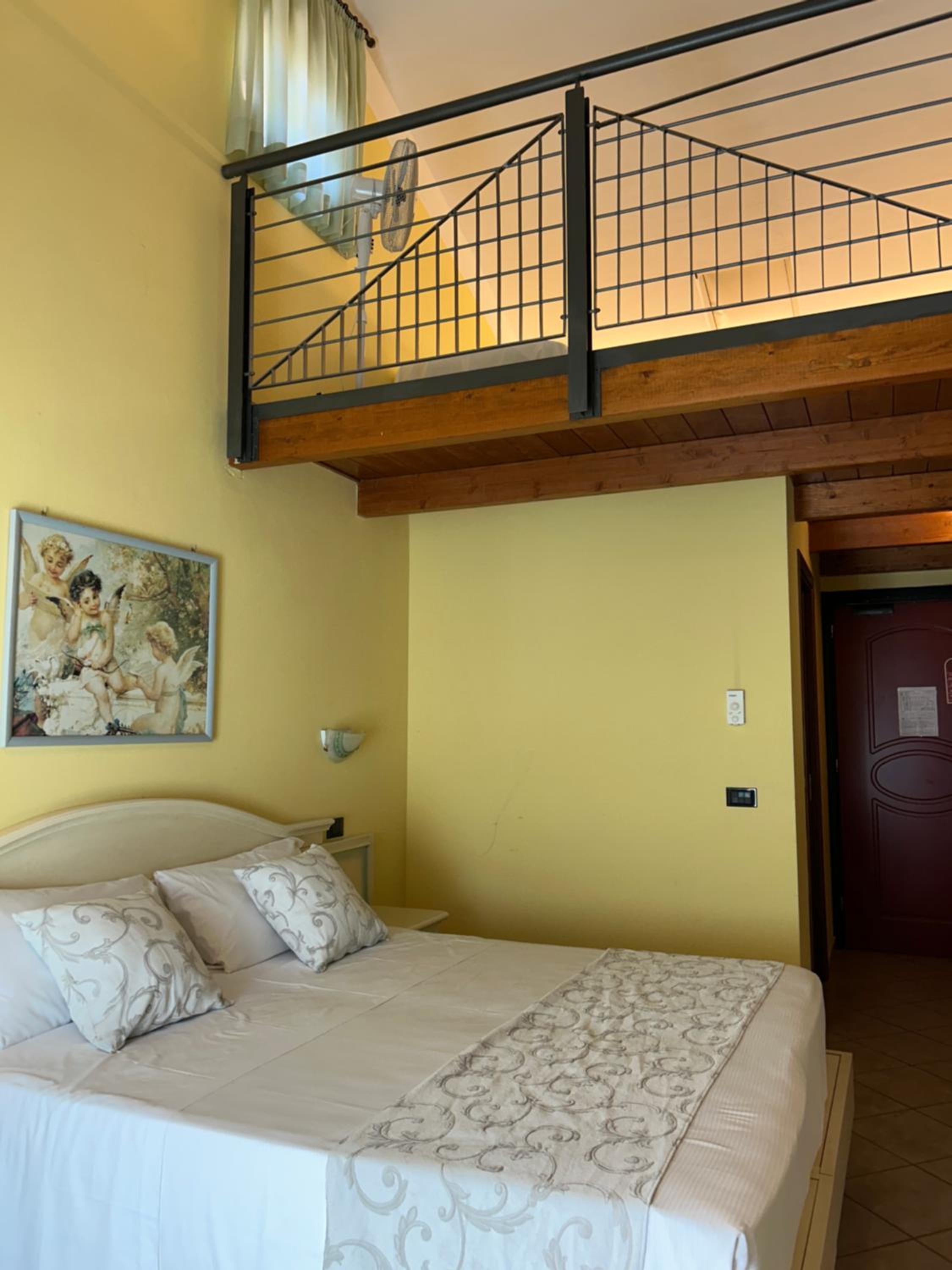 Triple Room - Photo 5