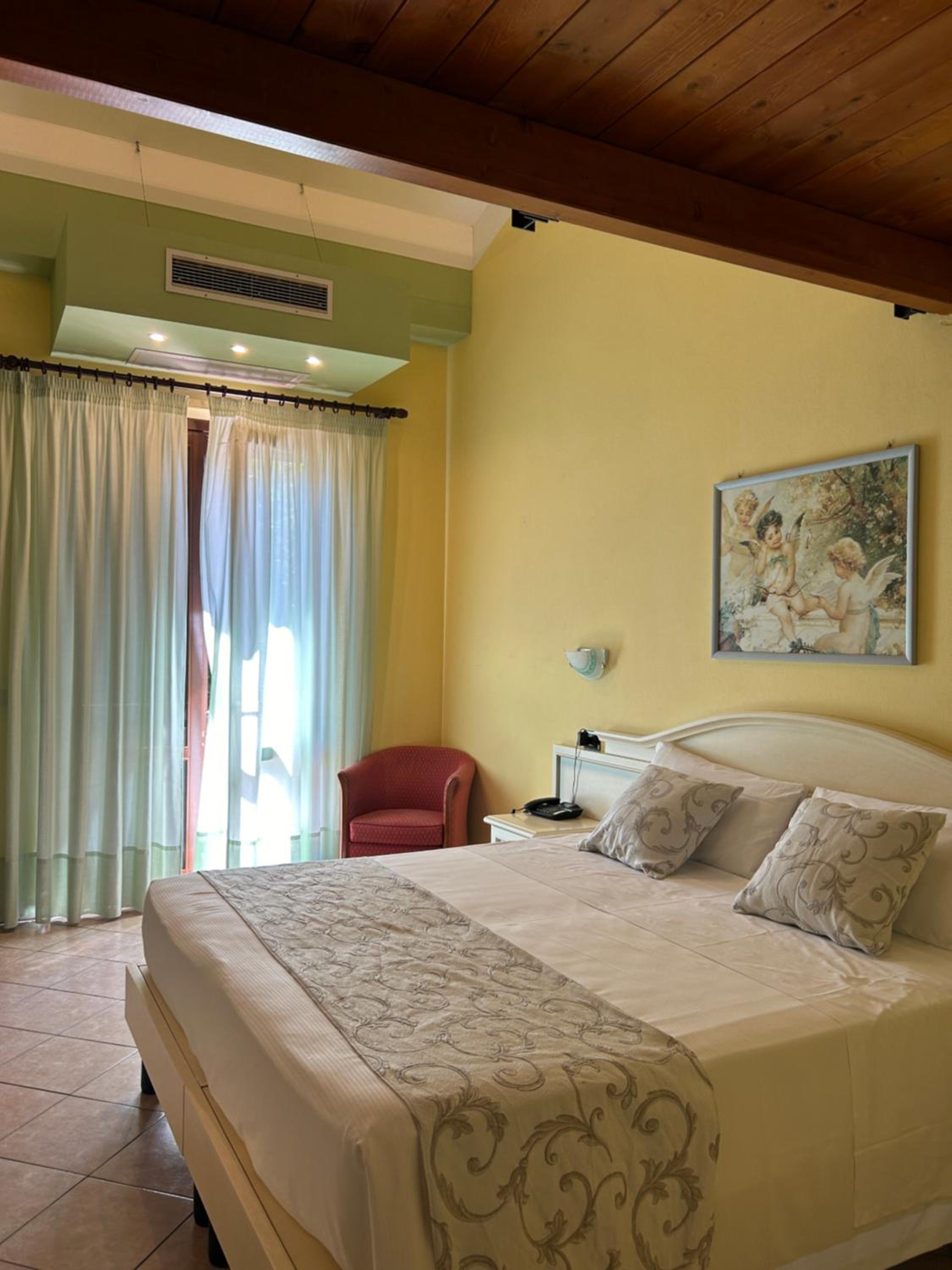 Triple Room - Photo 1