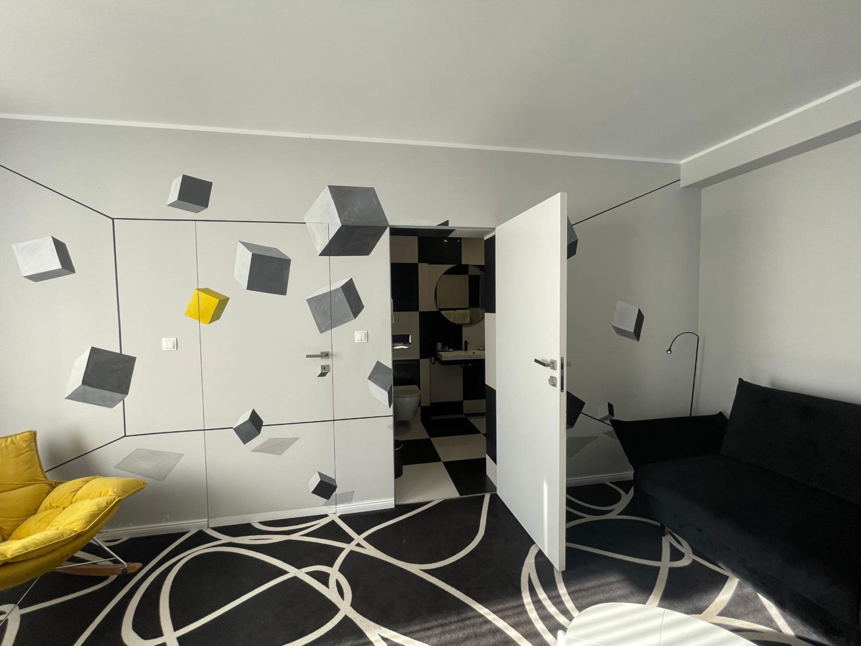 Studio (4 Adults) - Photo 14