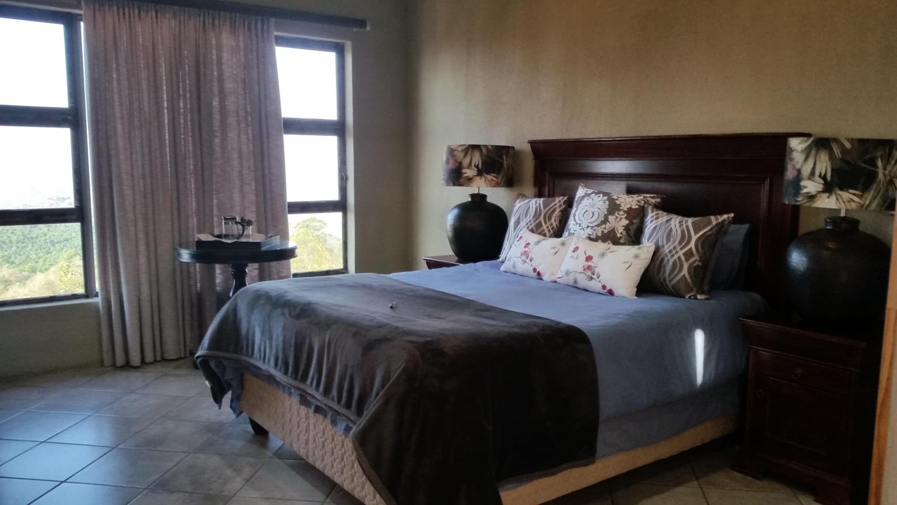 Deluxe Double Room with Bath photo 1