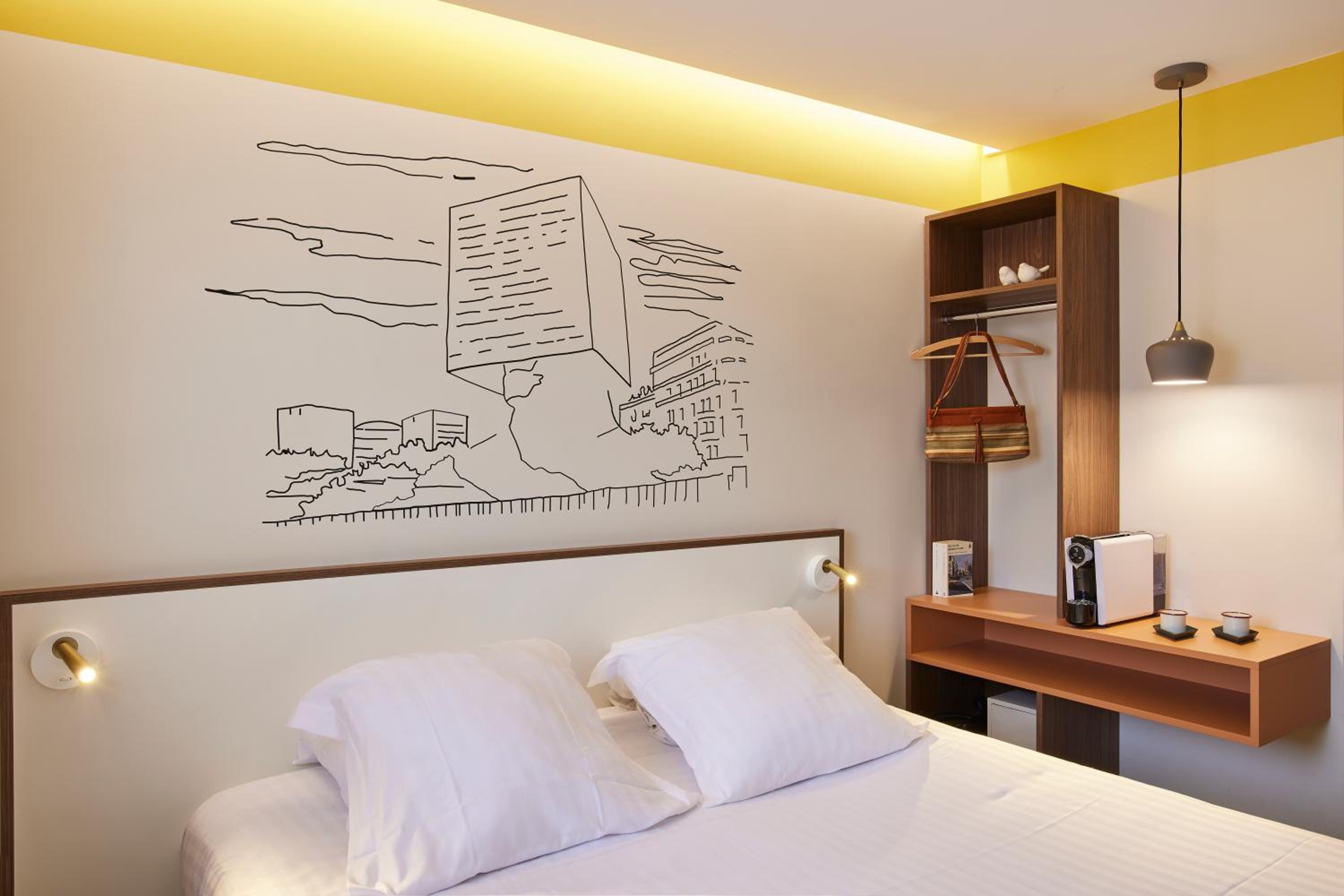 Standard Double Room - Photo 1