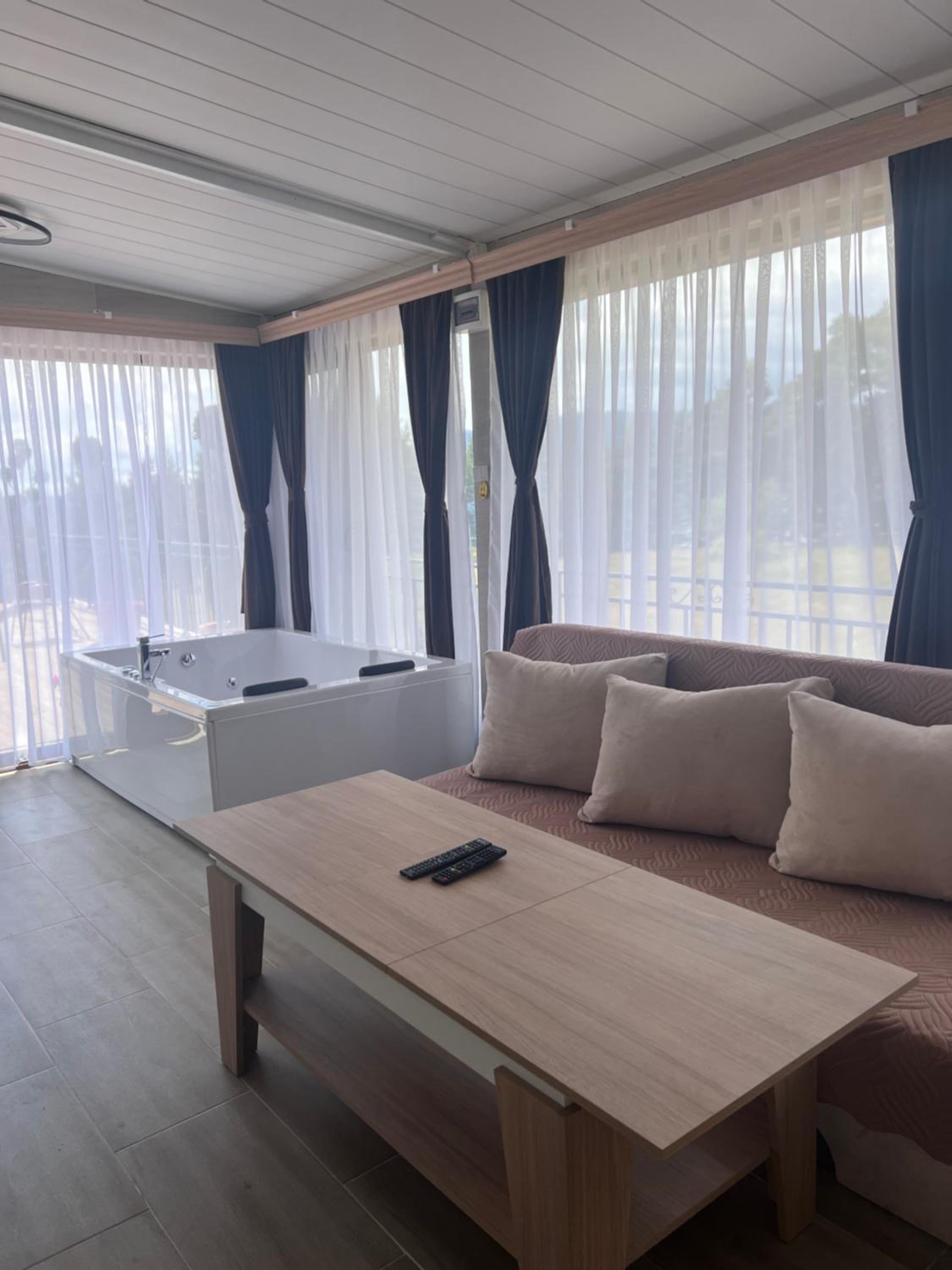 Deluxe Villa photo 1