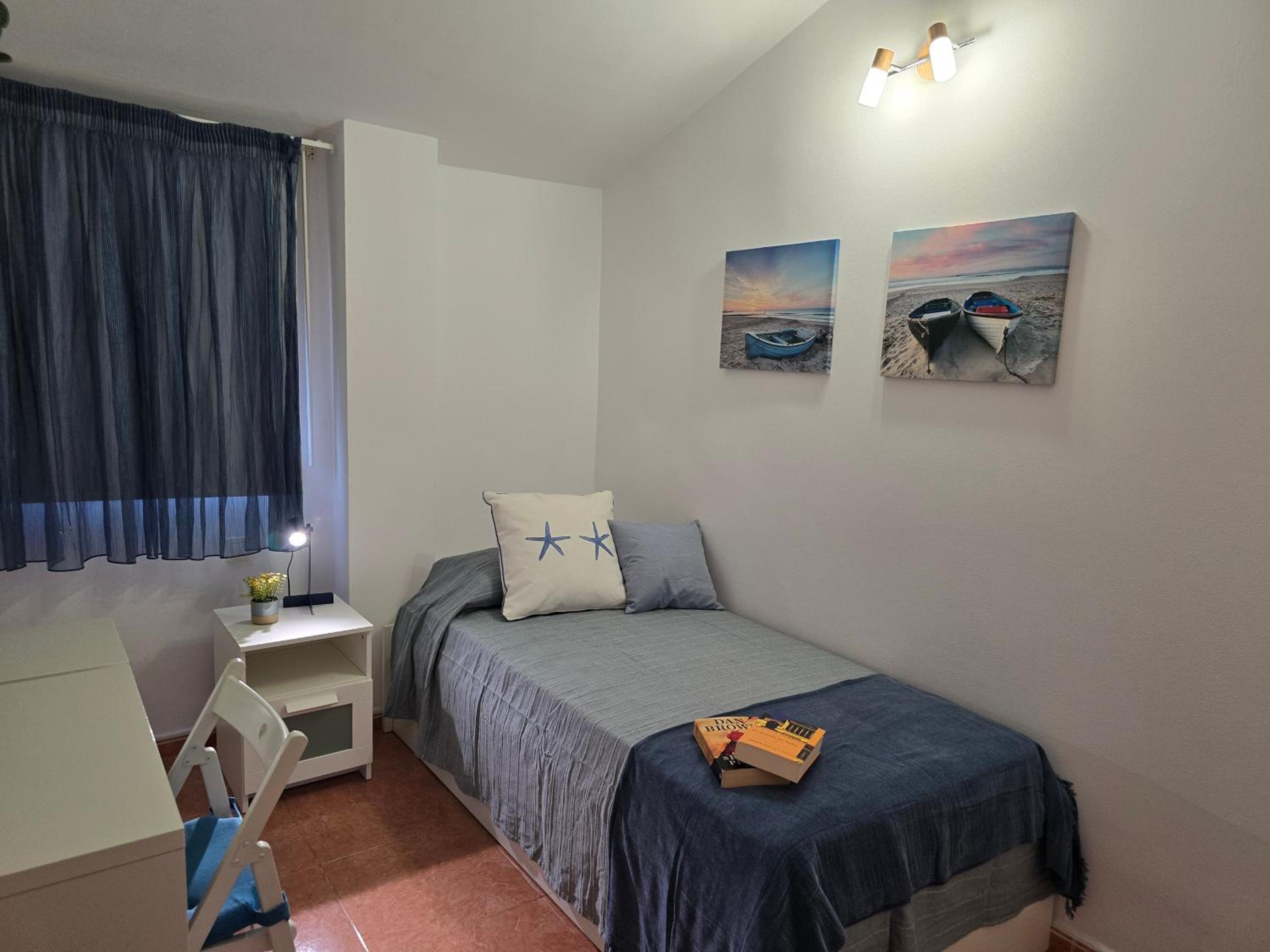 Three-Bedroom Apartment photo 2