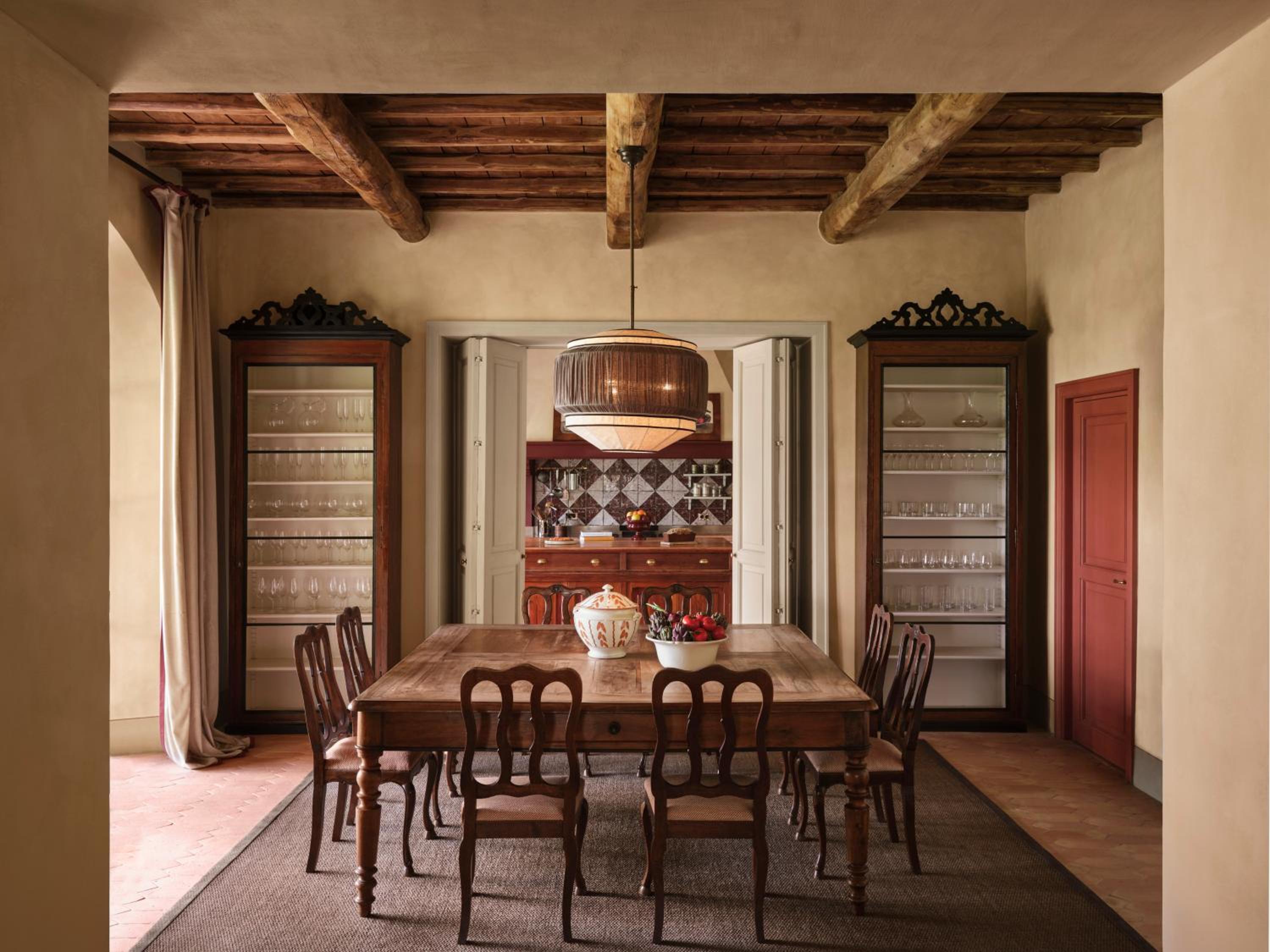 Villa photo 3