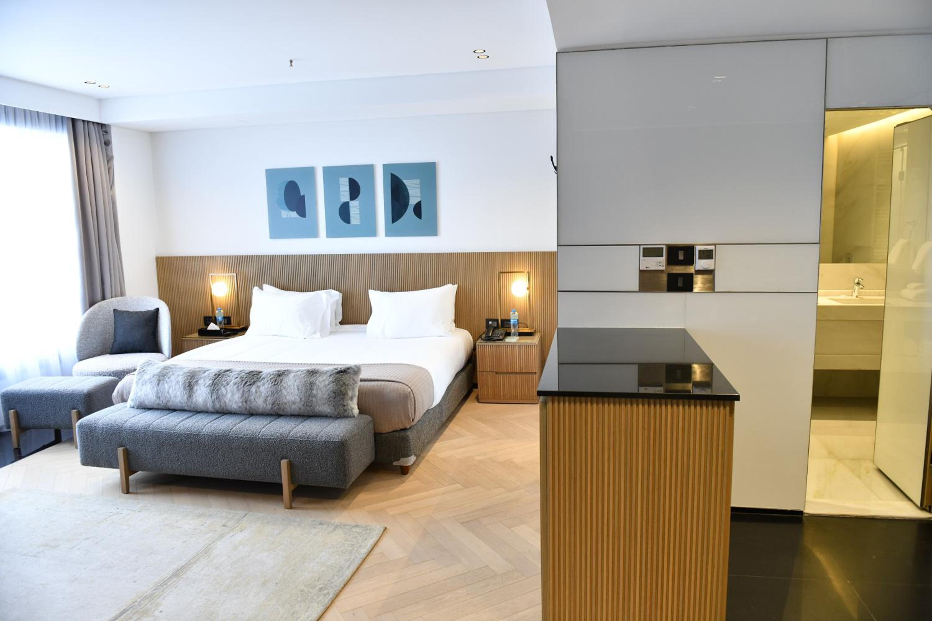 Junior Suite with Sea View photo 1