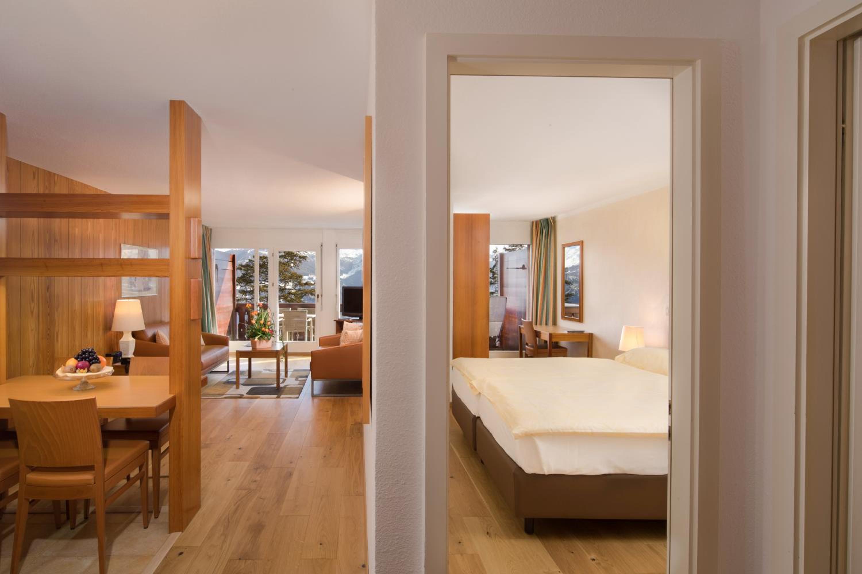 Executive Double Room with Balcony and Mountain View