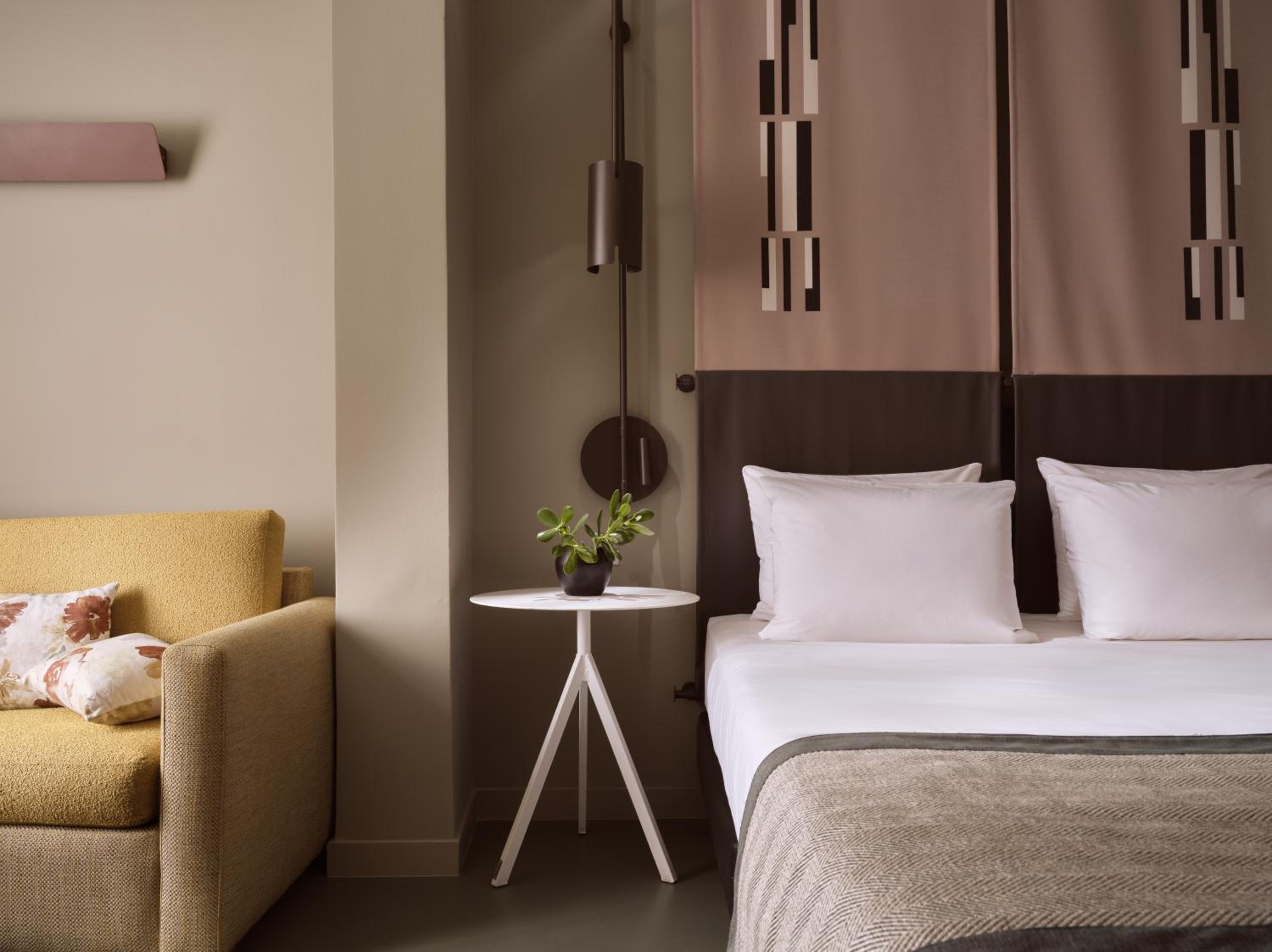 Junior Suite City View - Photo 3