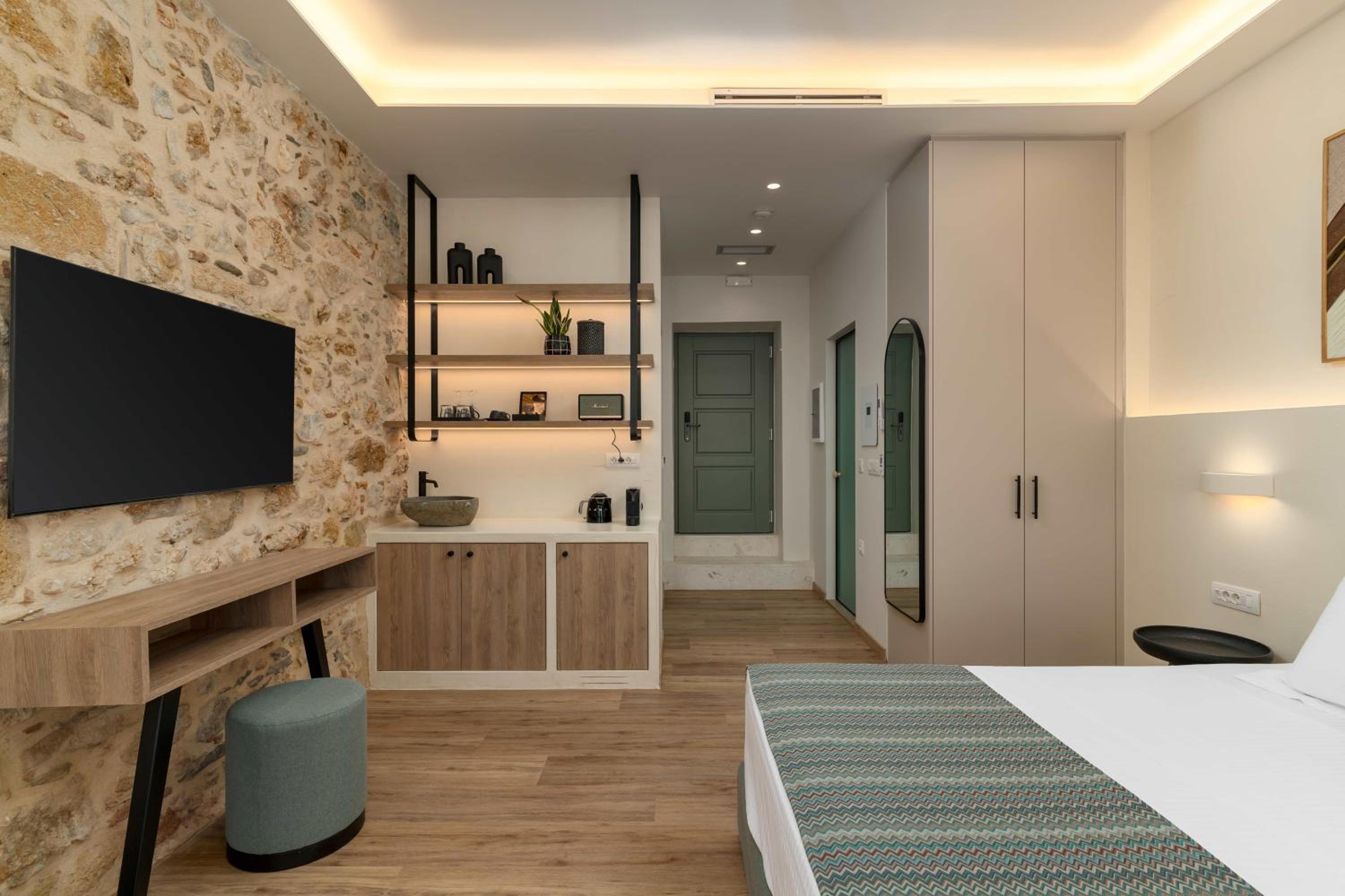 Junior Suite with Sea View photo 2