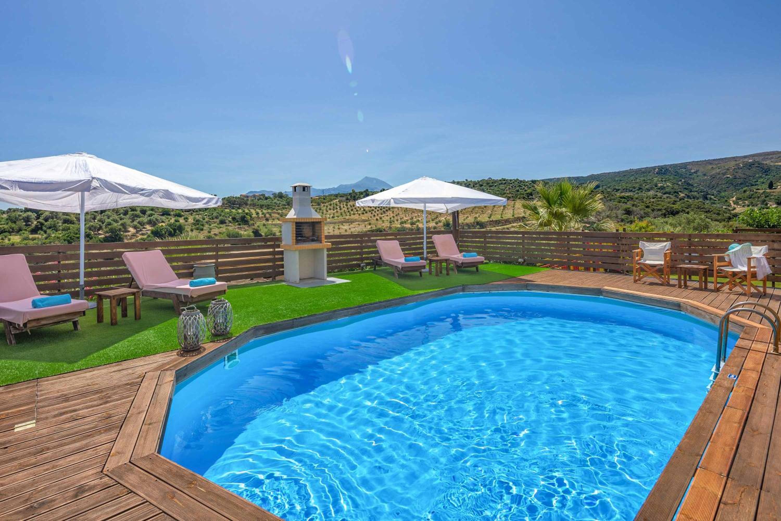 Villa photo 2