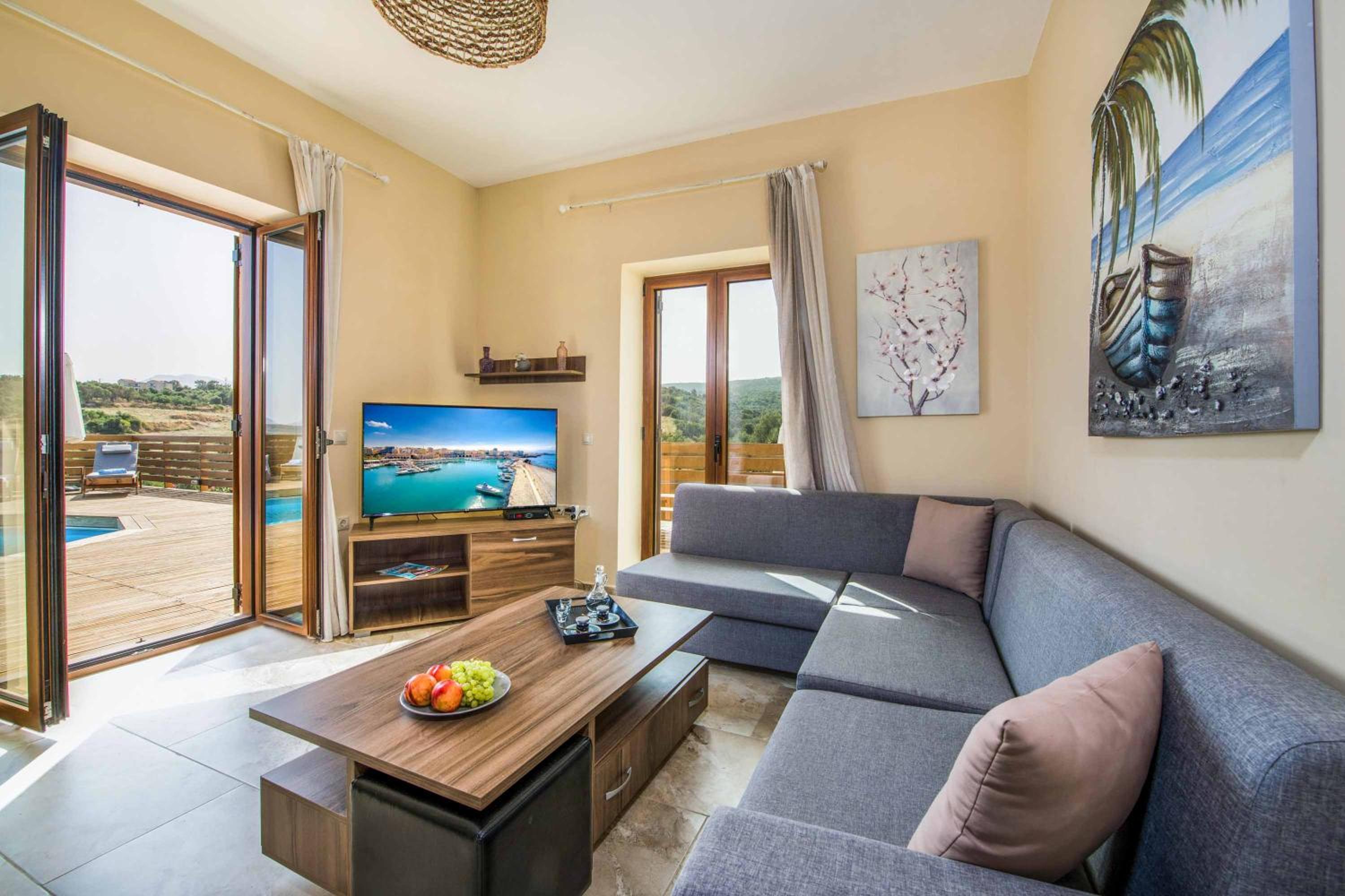 Villa photo 1