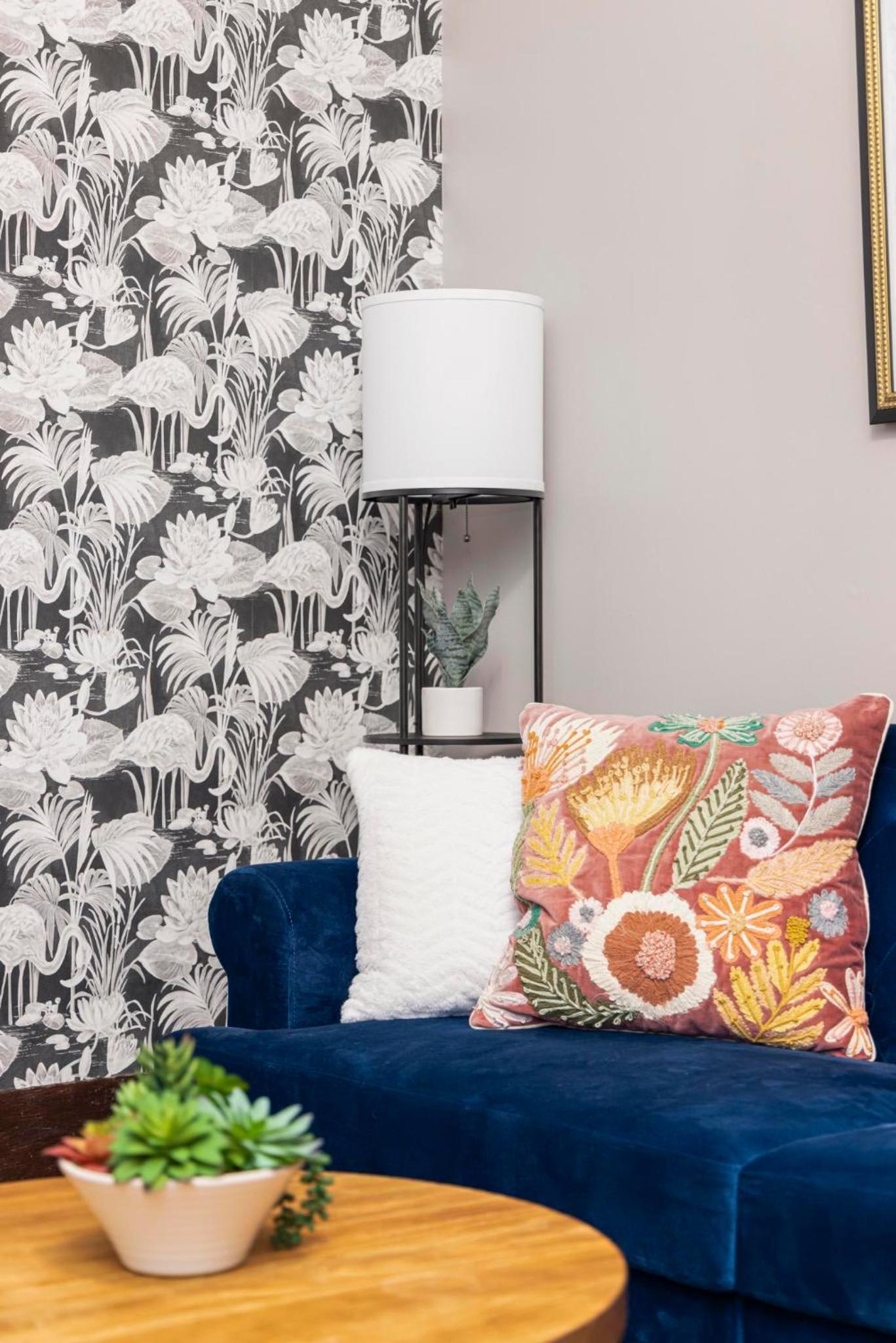 Family Room photo 1