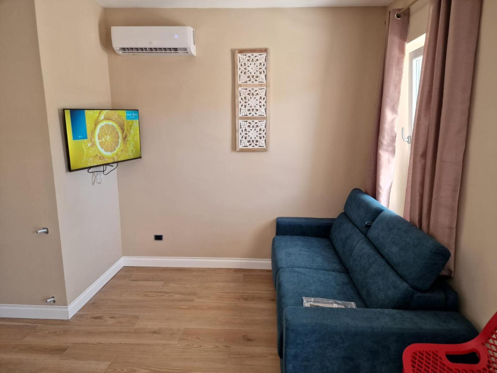 Two-Bedroom House photo 1