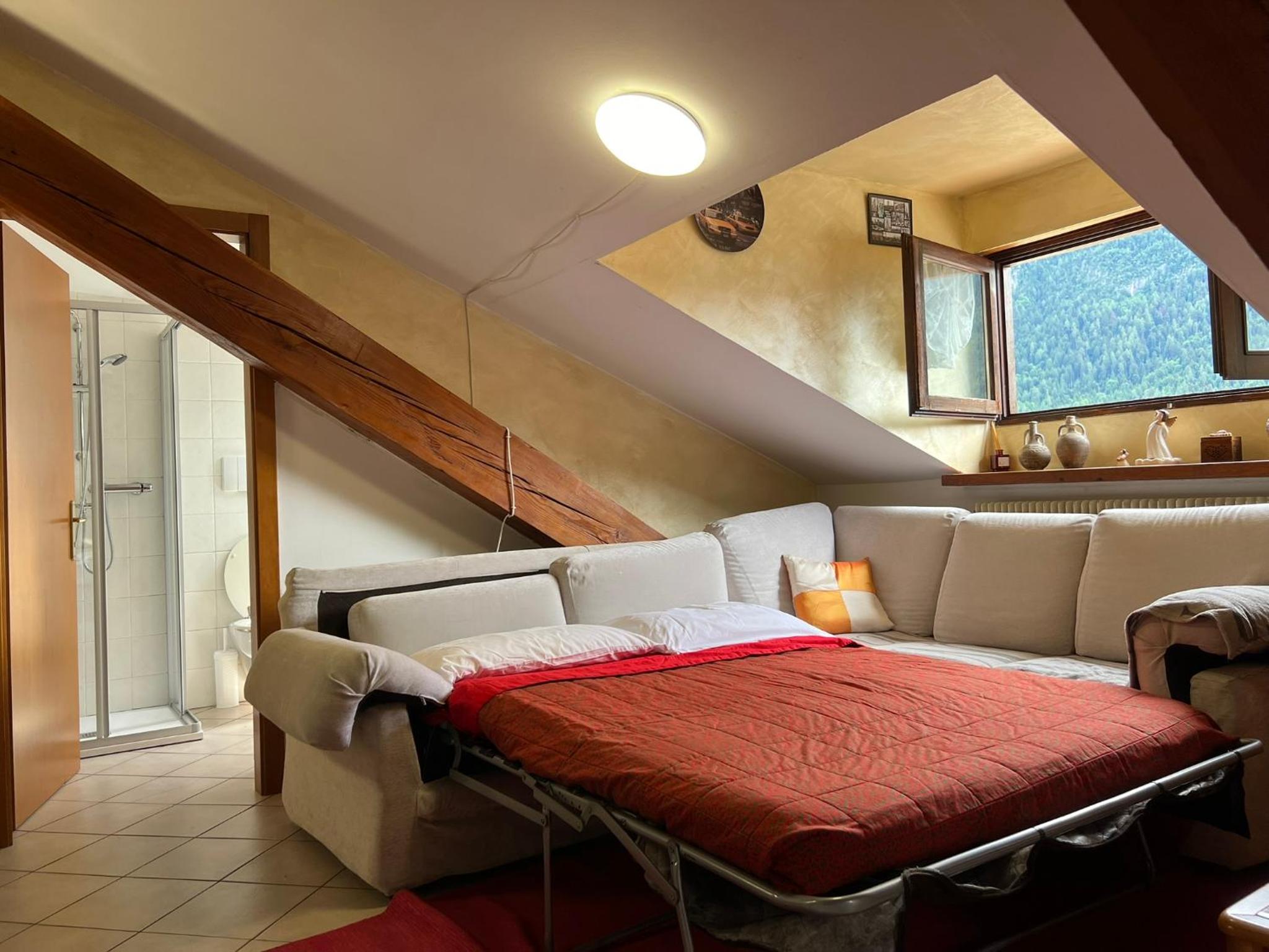 One-Bedroom Apartment with Garden photo 1