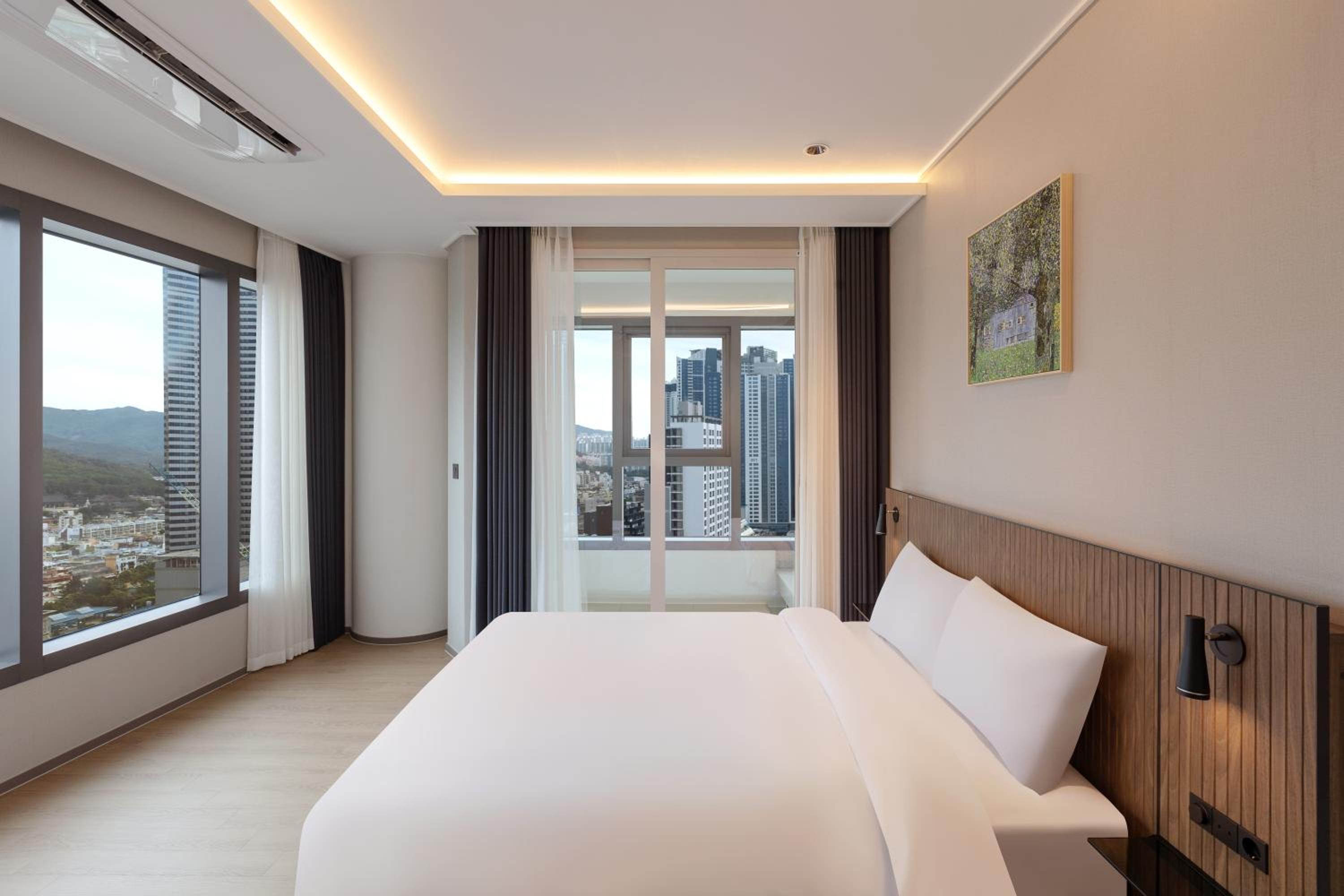 Royal Suite - Photo 1