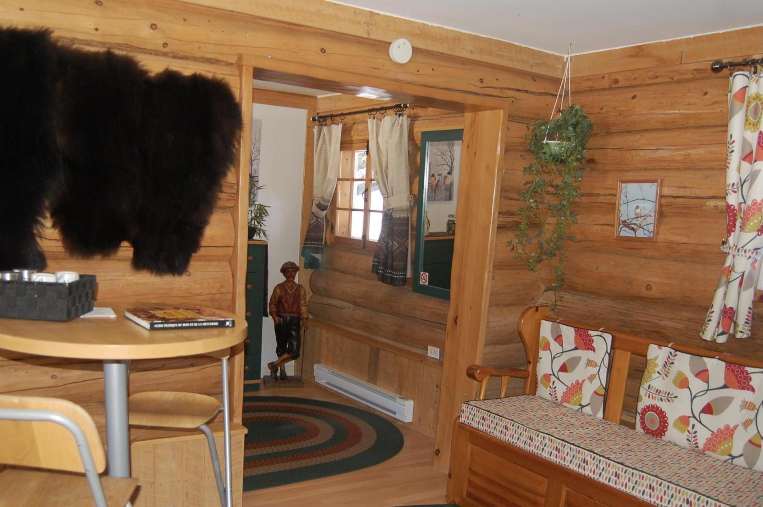 Double Room with Private Bathroom photo 3