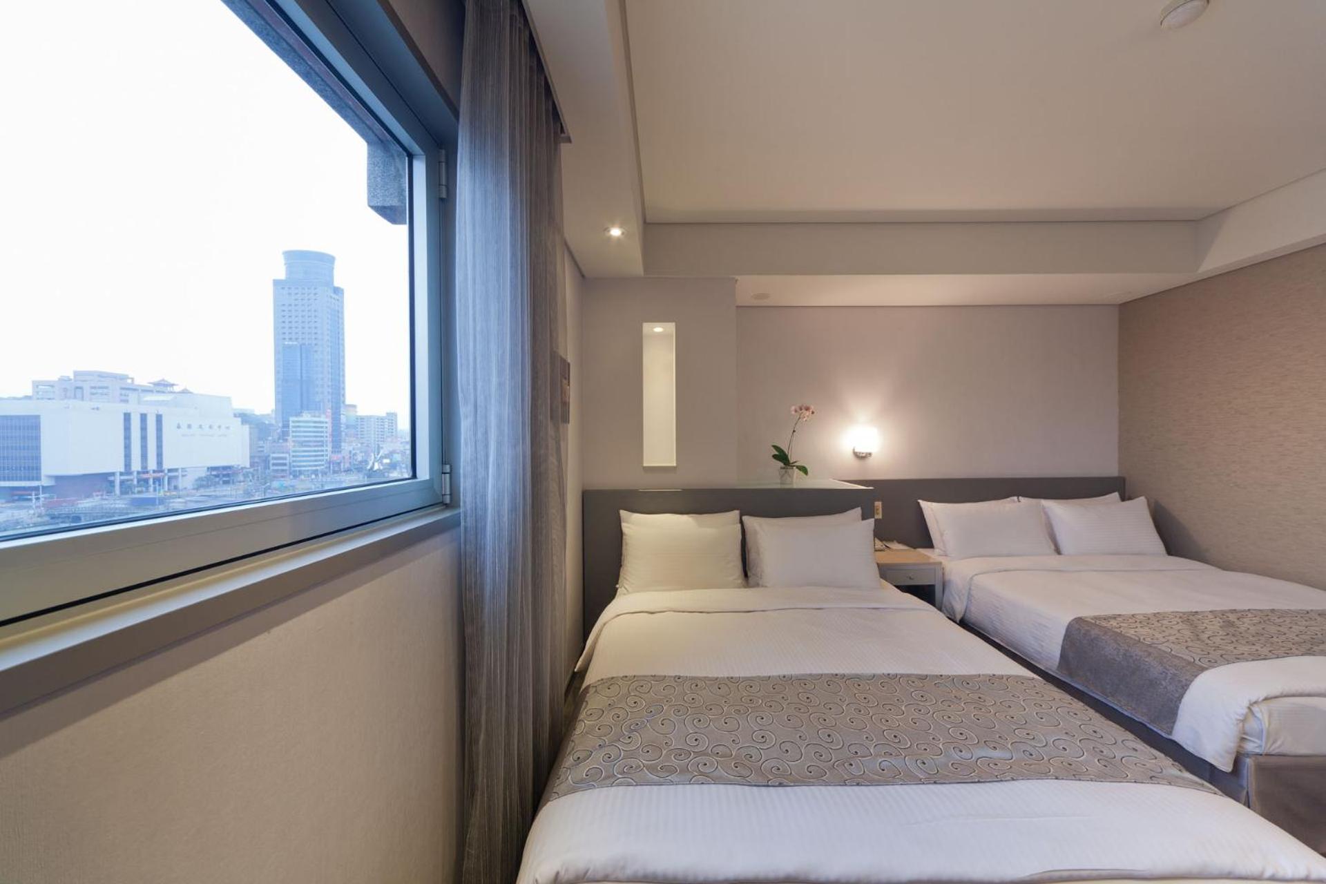 Standard Quadruple Room - Photo 4