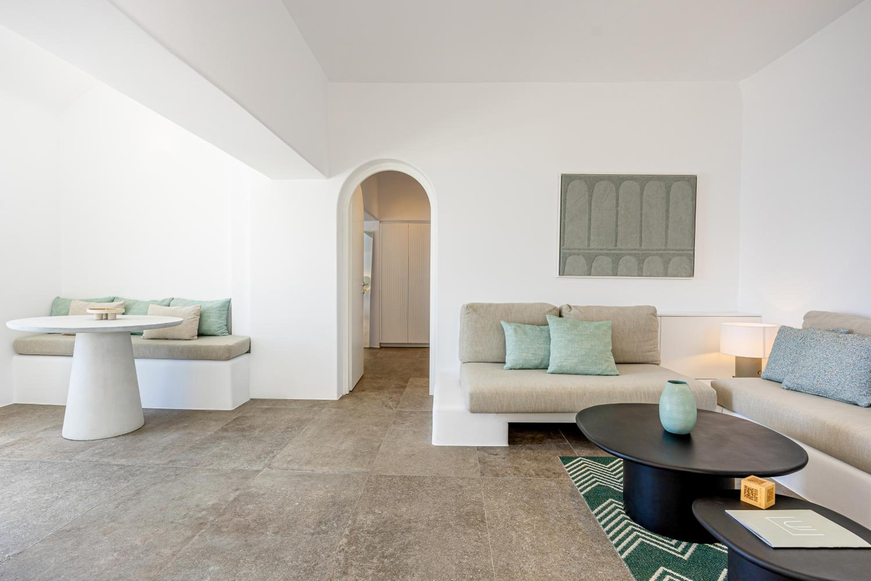Two-Bedroom Suite - Photo 7