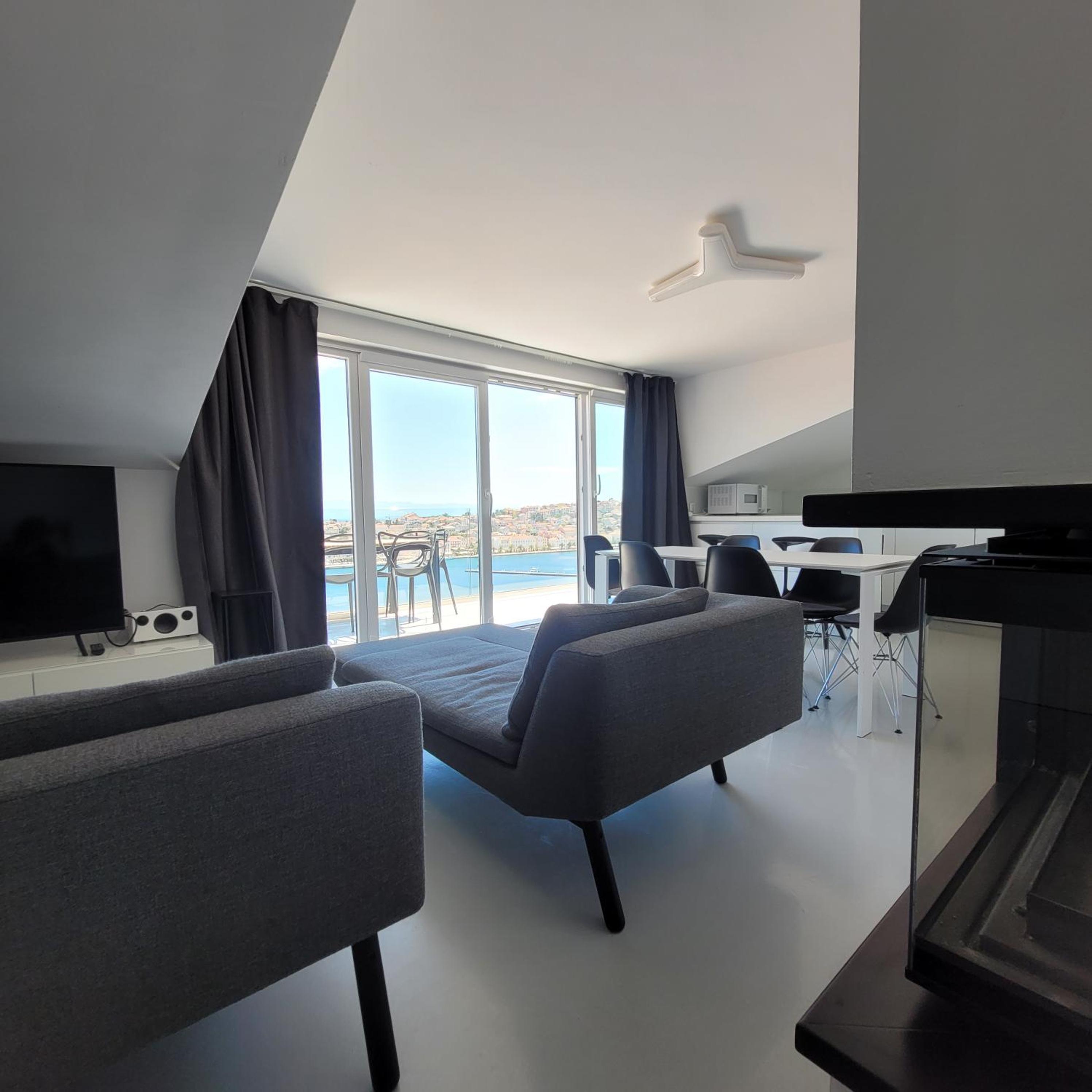 Penthouse Apartment