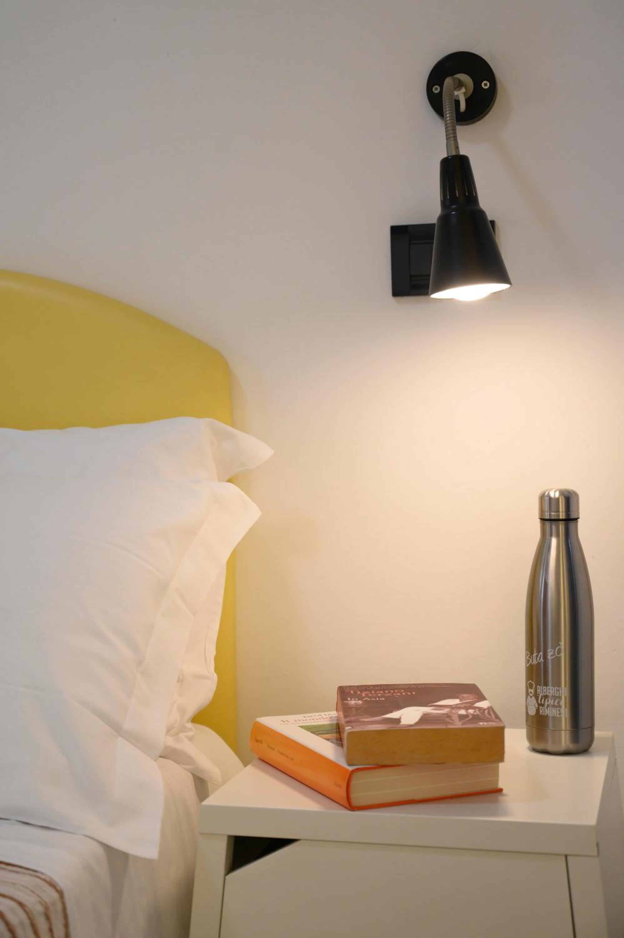 Double or Twin Room with Balcony photo 2