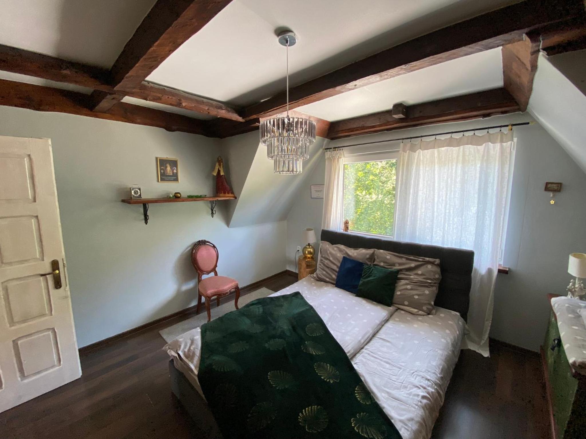 Apartment with Mountain View photo 3