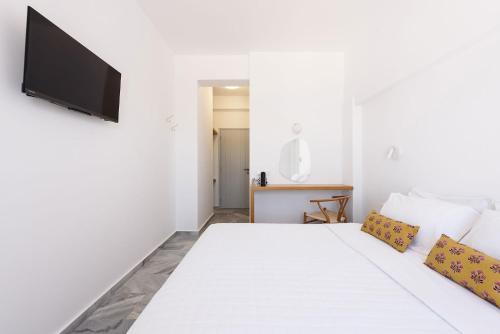 Double Room with Balcony and Sea View