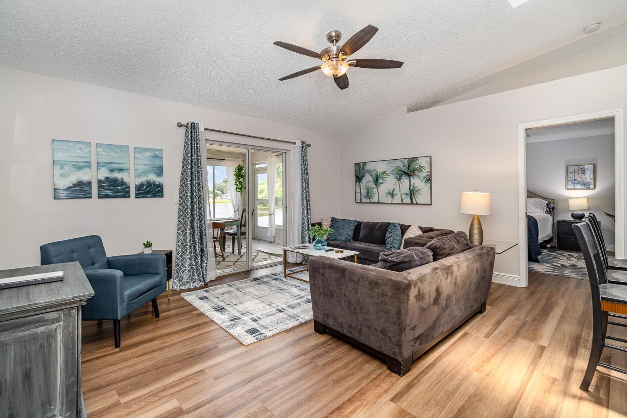 Three-Bedroom House photo 1