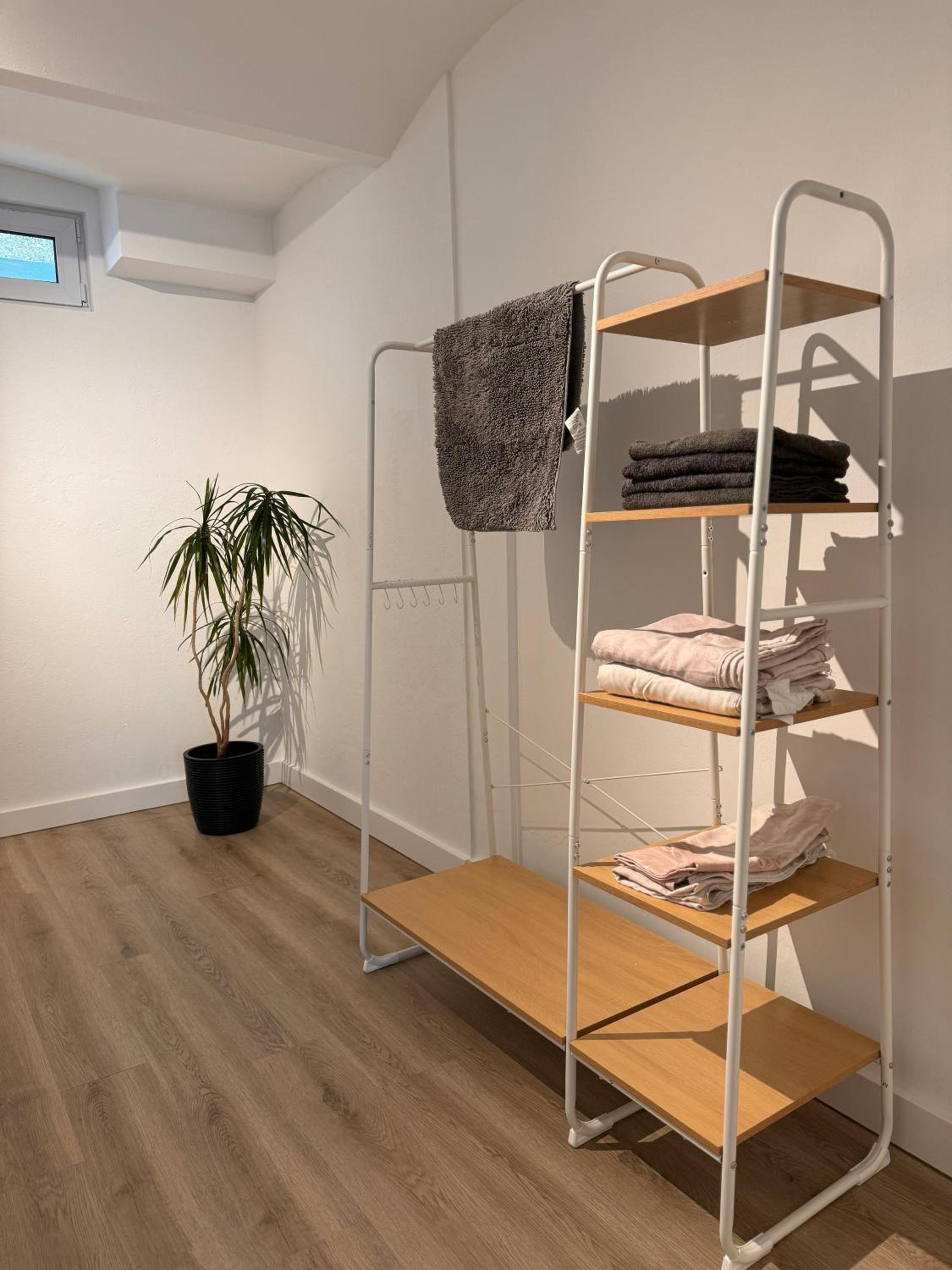 One-Bedroom Apartment photo 3