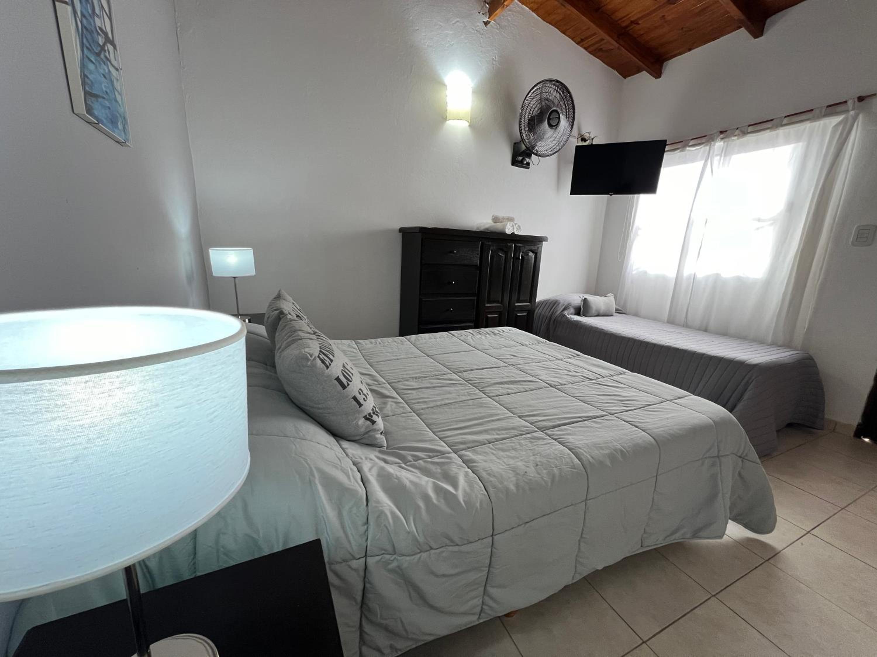 Triple Room photo 2