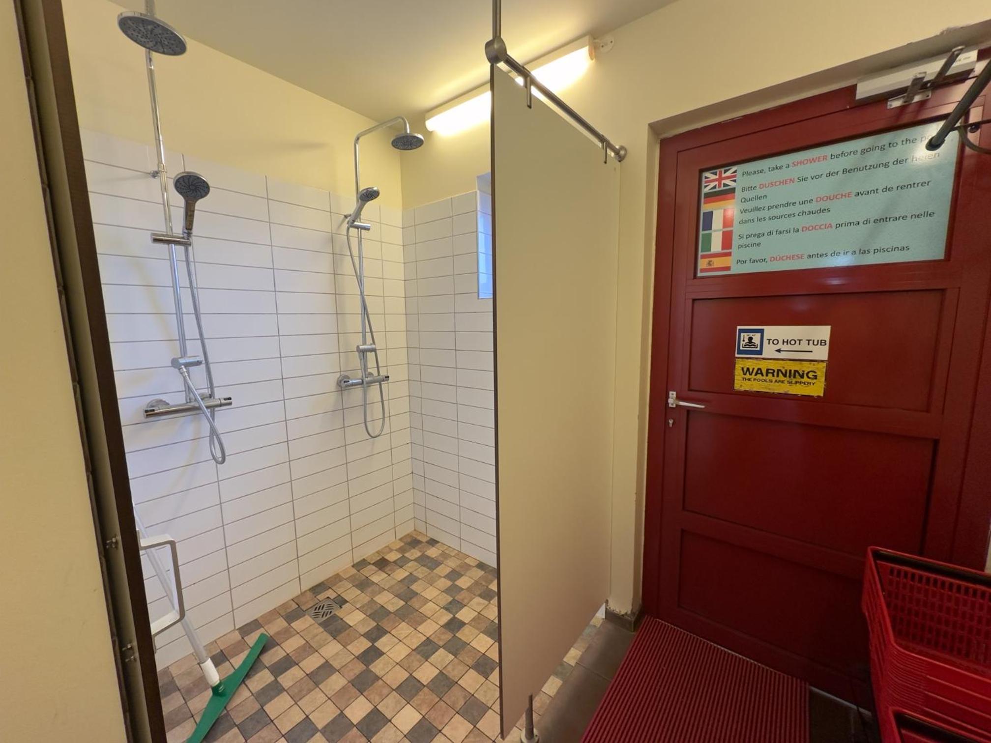 Standard Double Room with Shared Bathroom