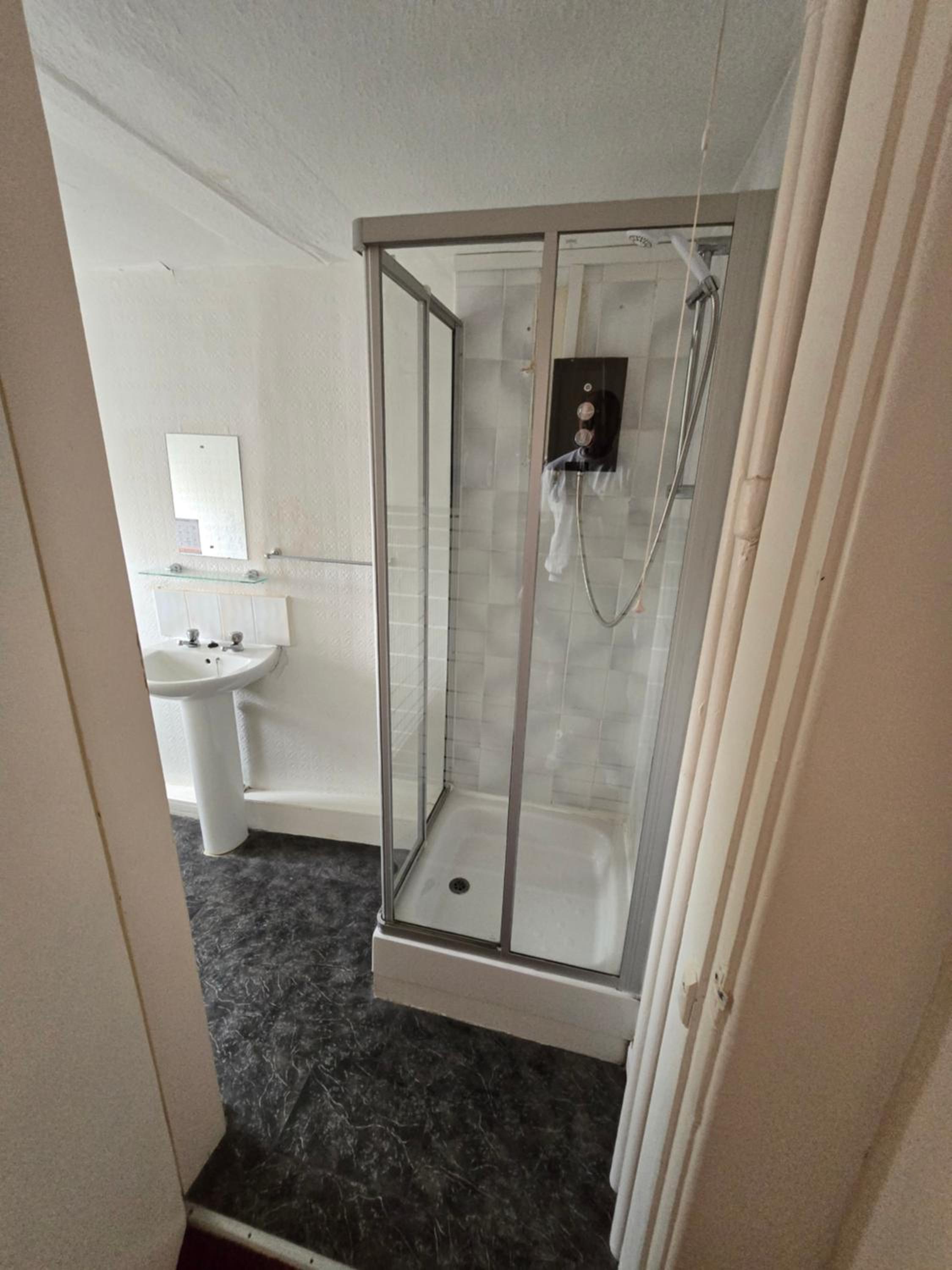 Budget Single Room photo 2