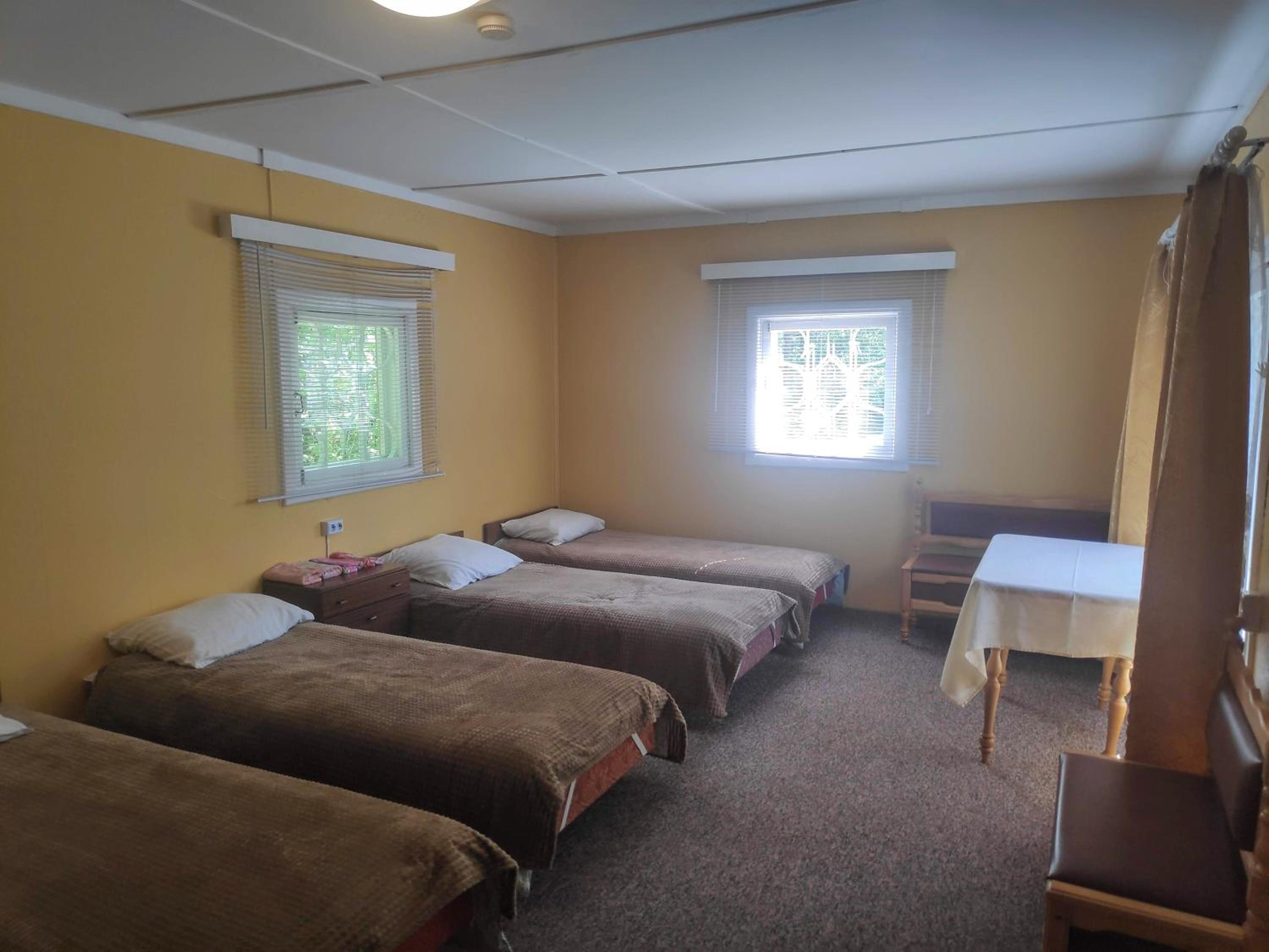 Chalet (4 Adults) photo 2