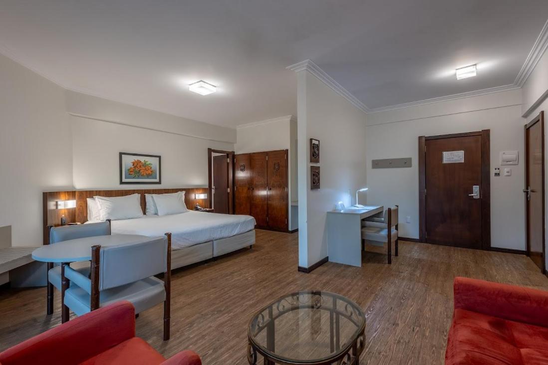 Suite with Double Bed - Photo 10
