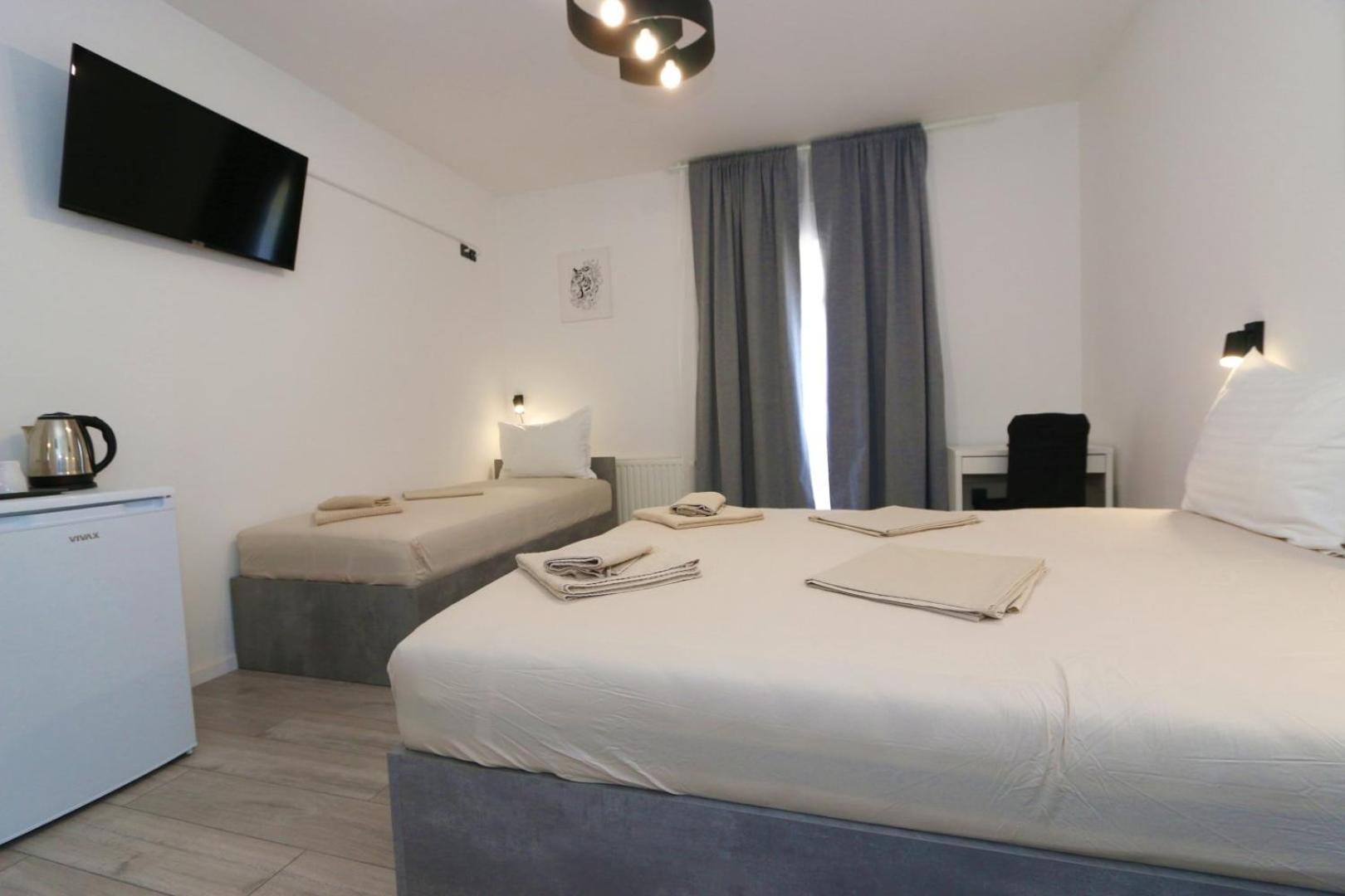 Triple Room - Photo 1
