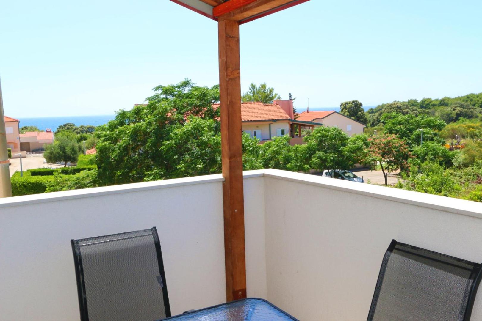 Triple Room - Photo 33