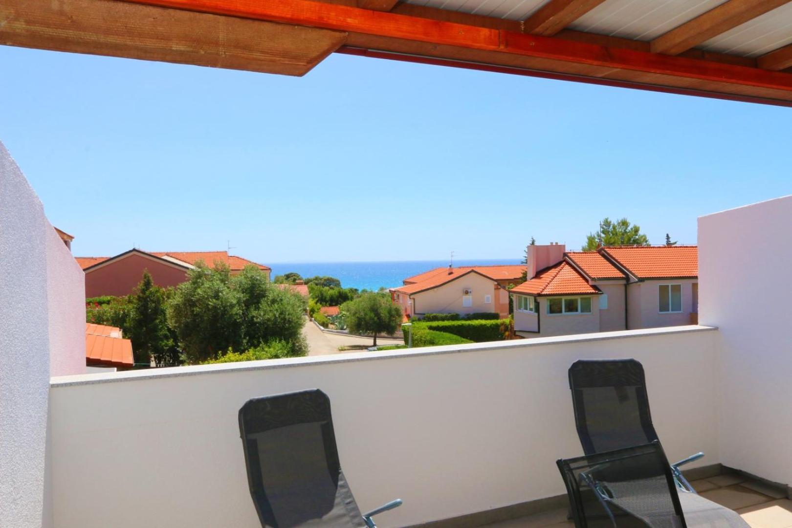 Triple Room - Photo 46