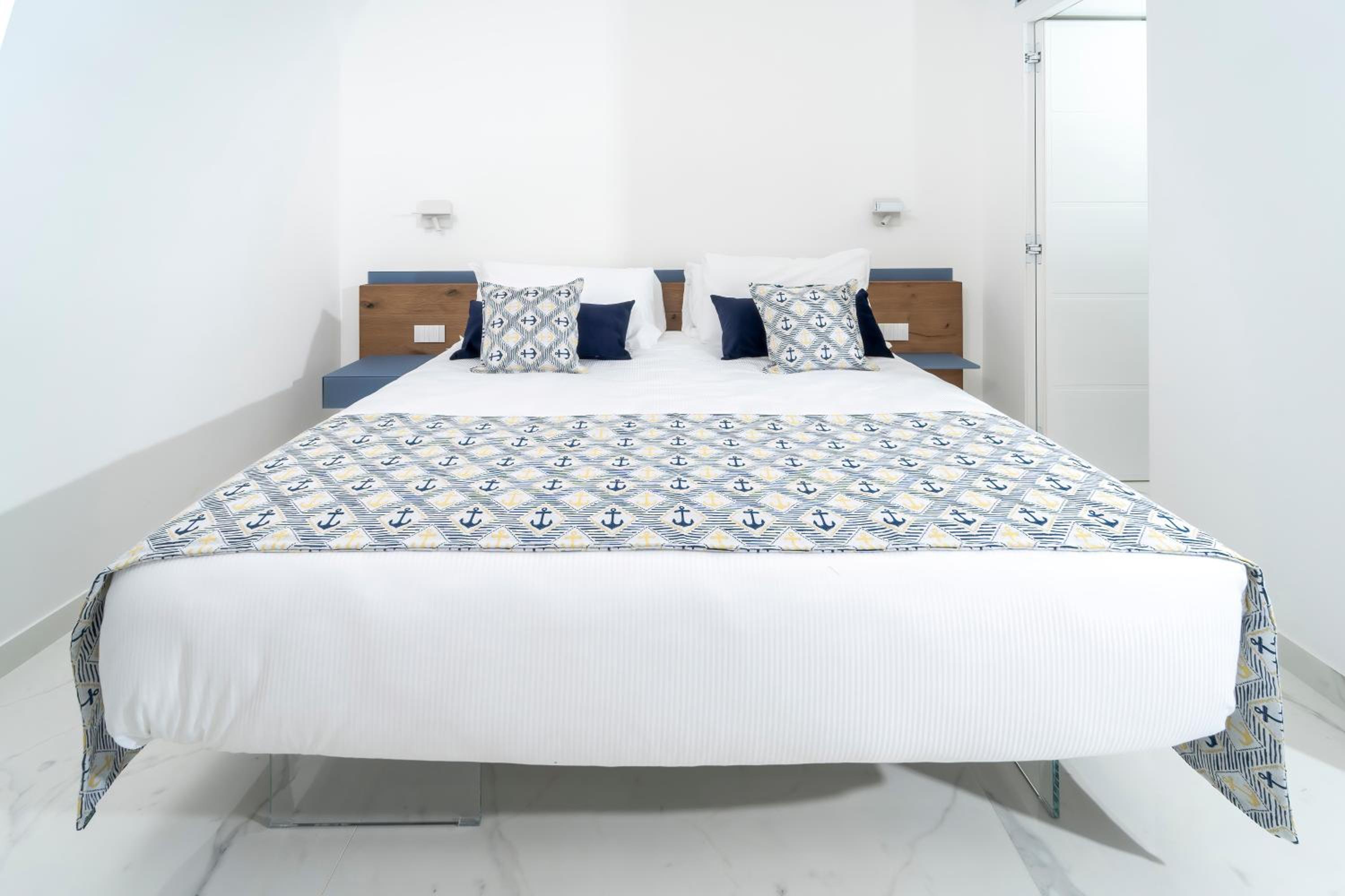 Double Room with Balcony photo 2
