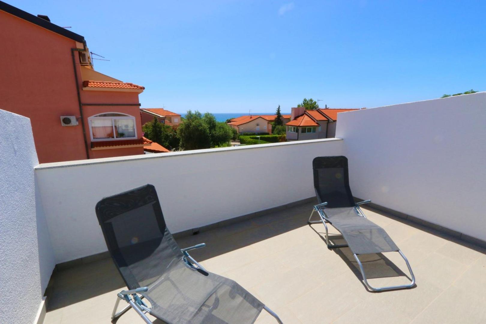 Triple Room - Photo 55