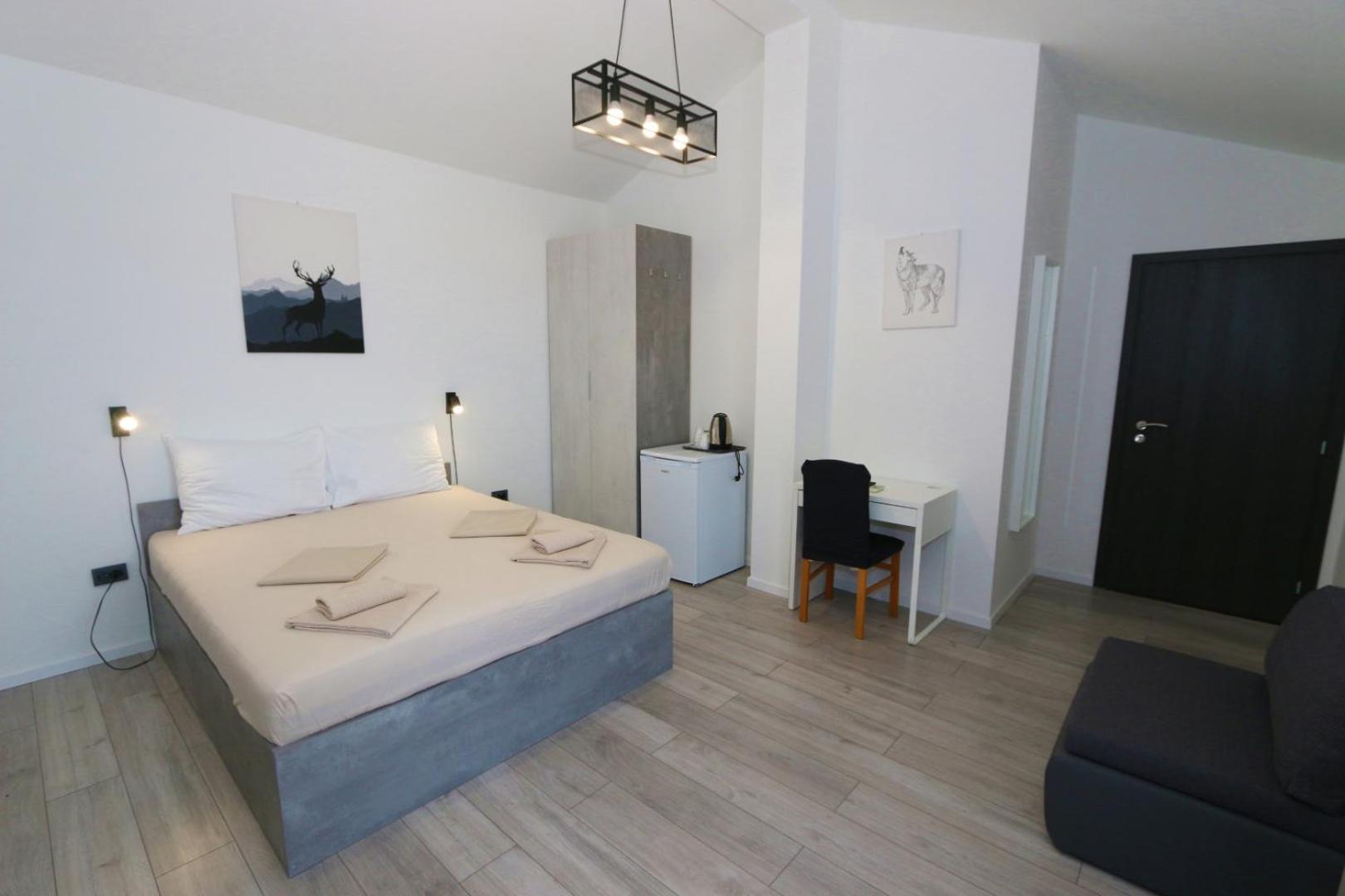 Triple Room - Photo 14