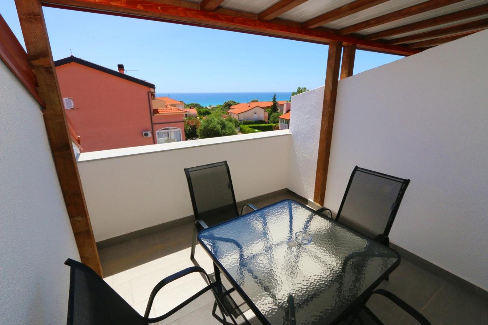 Triple Room - Photo 20