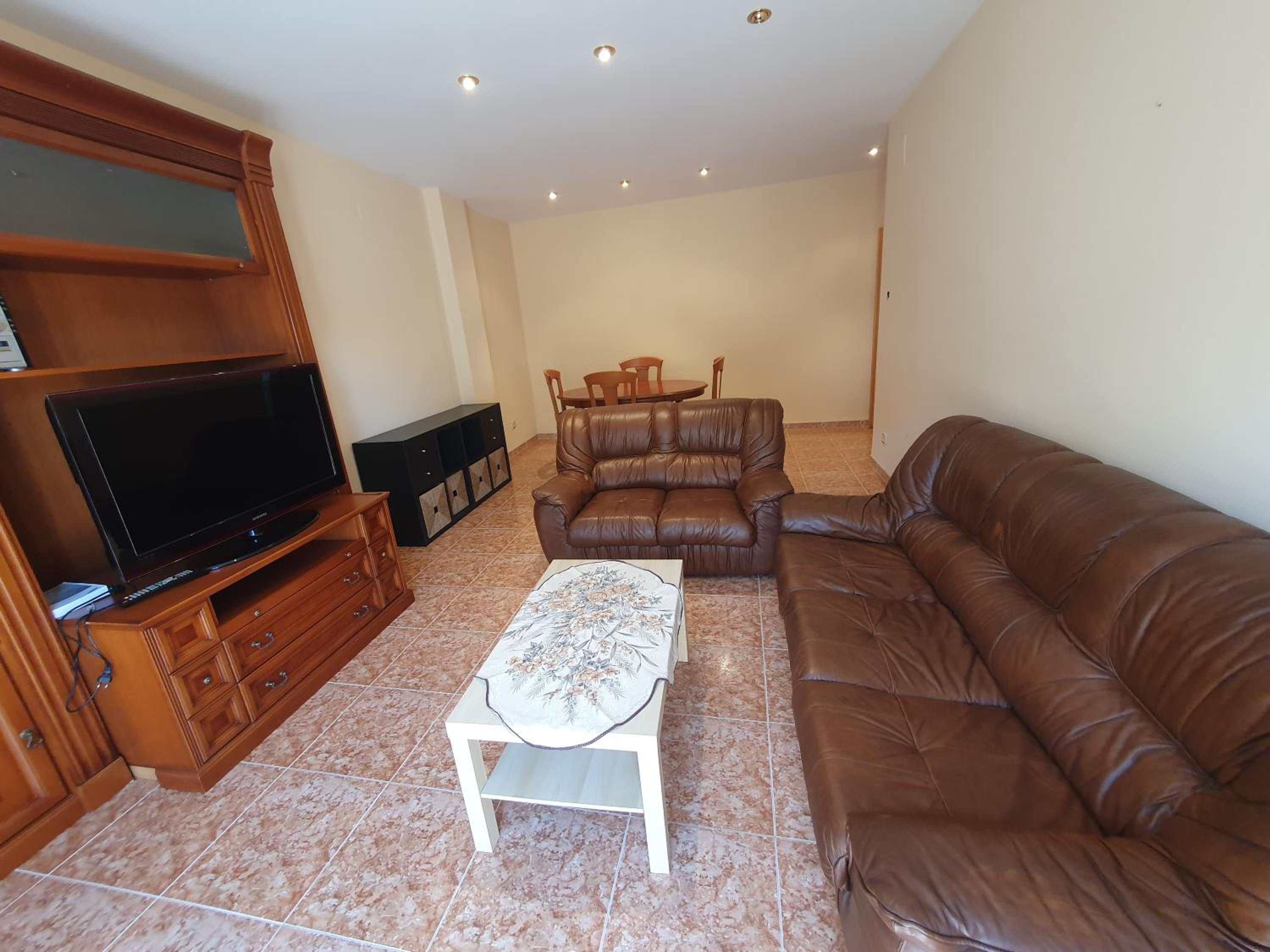 Apartamento de Cuatro Habitaciones