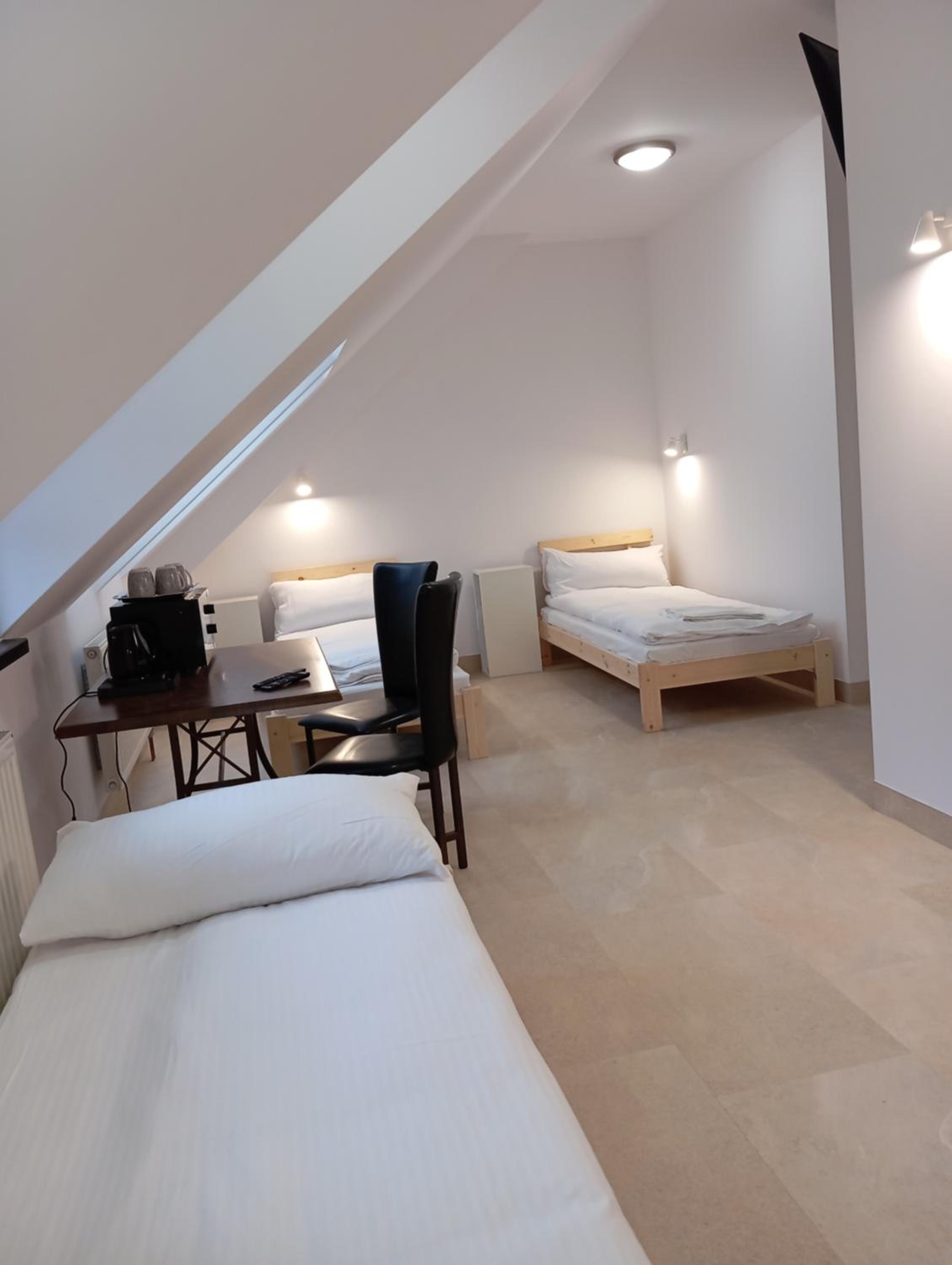 Economy Quadruple Room