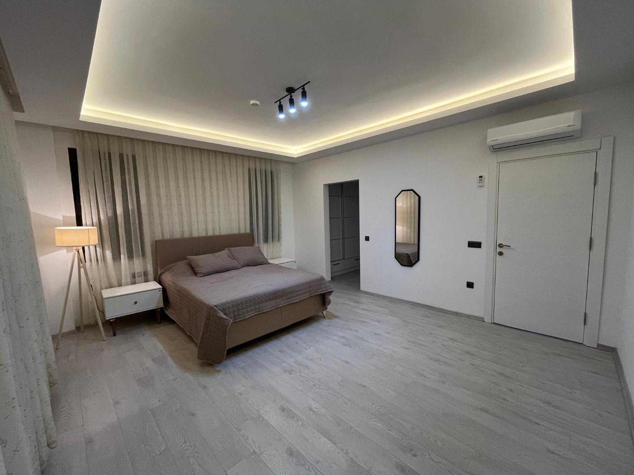 Villa photo 3