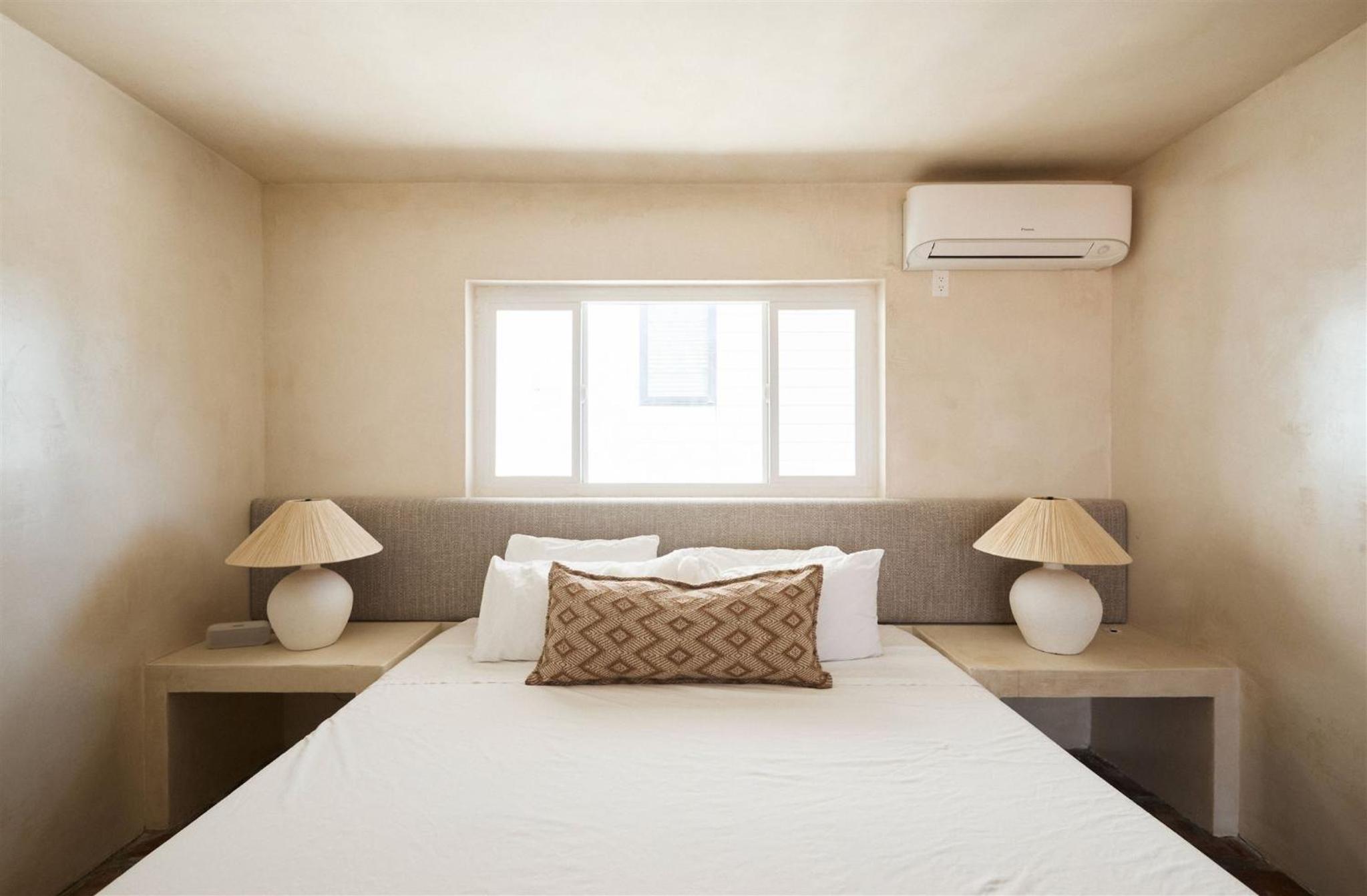 Junior Suite with Ocean View - Photo 8