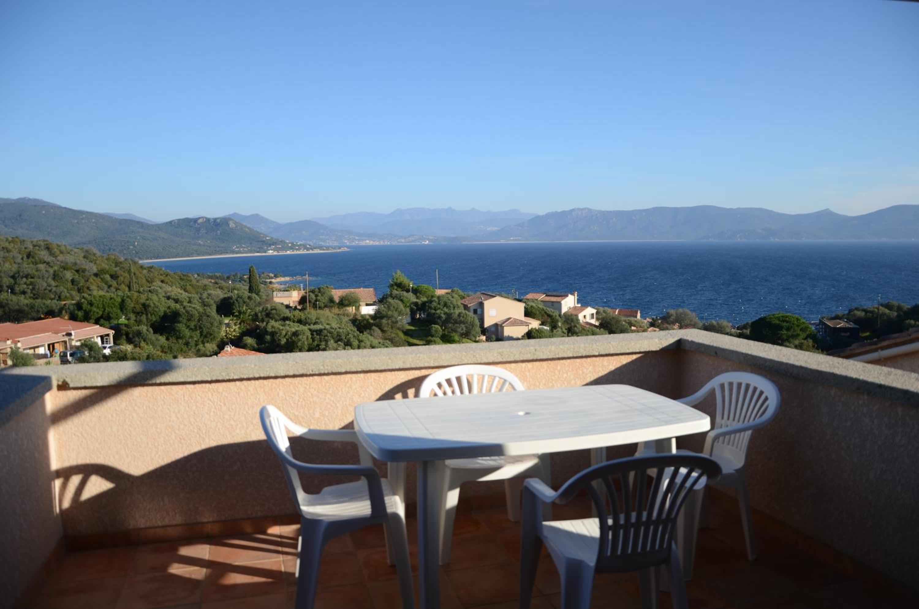 Studio with Sea View photo 2