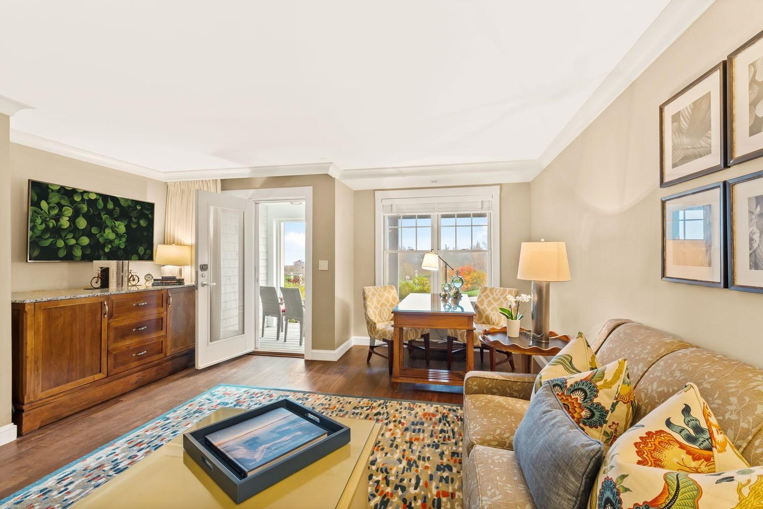 Garden Suite with Ocean View - Pet Friendly