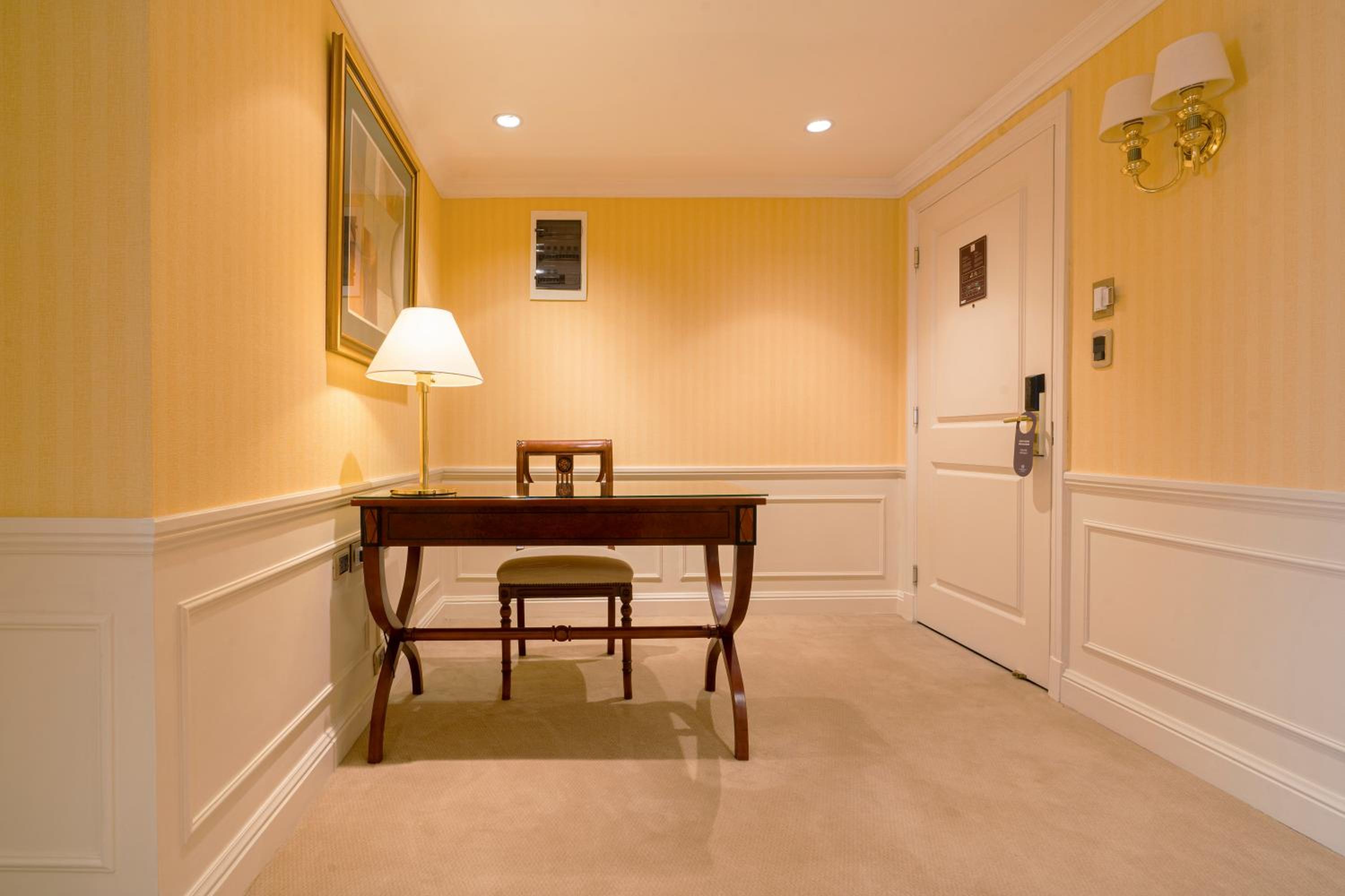 Superior Suite
