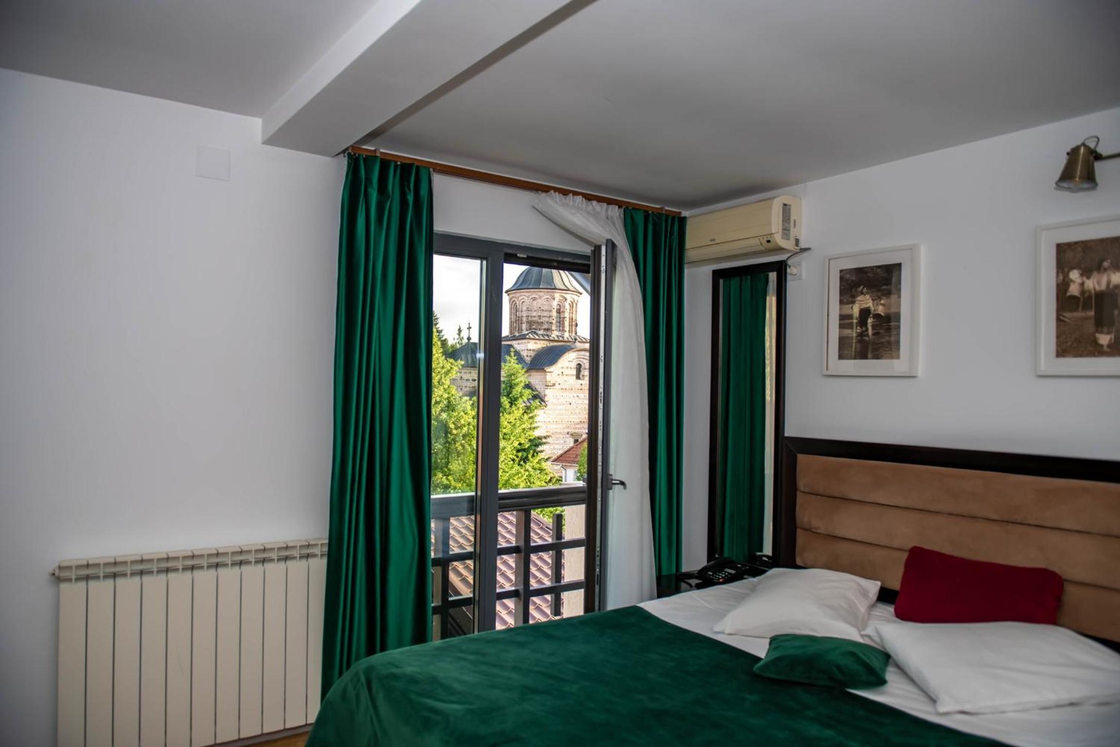 Double Room - Photo 27